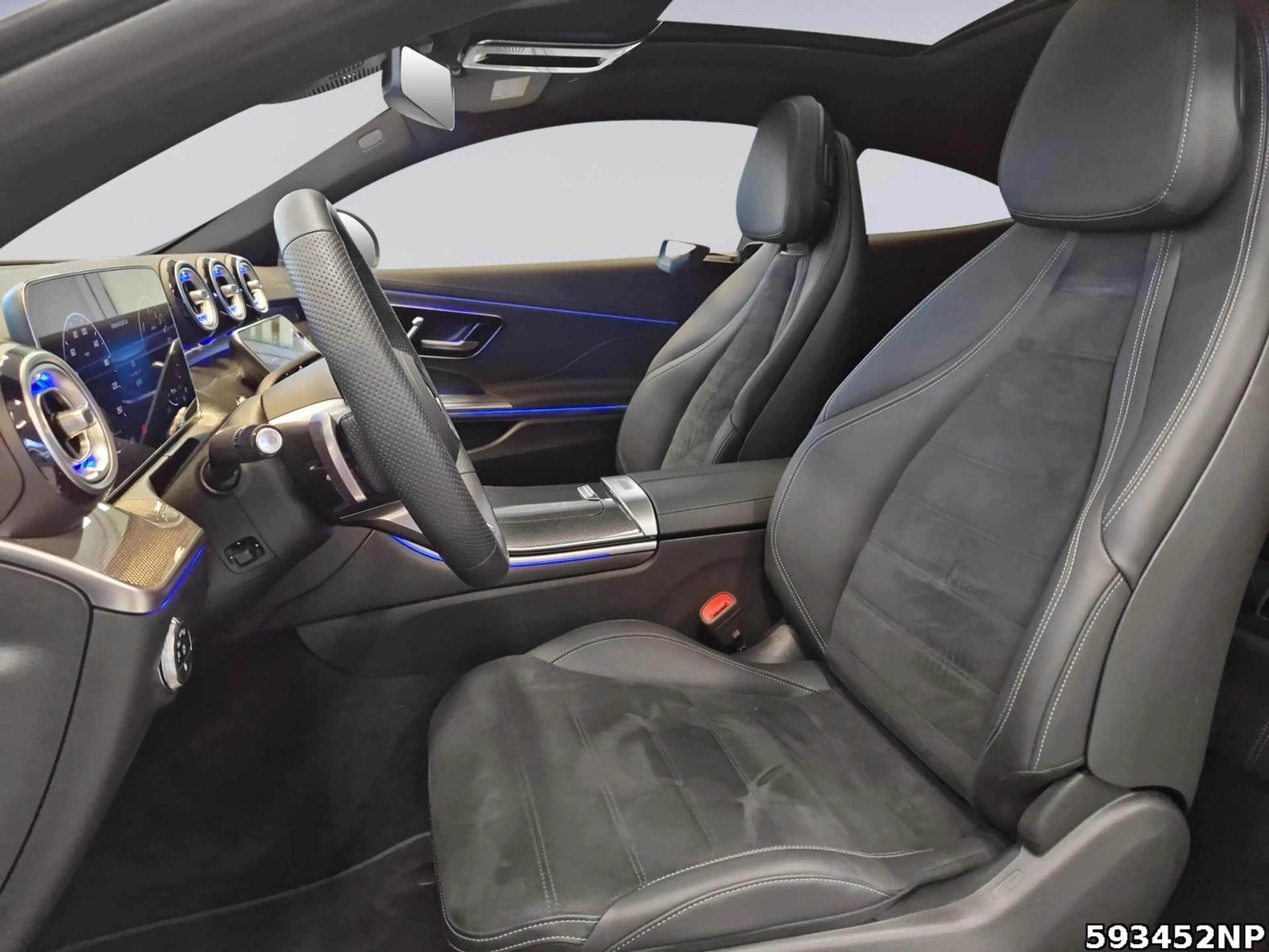 Mercedes-Benz CLE 300 e AMG Pano 360° Memory DISTRONIC 19LM. — photo 10