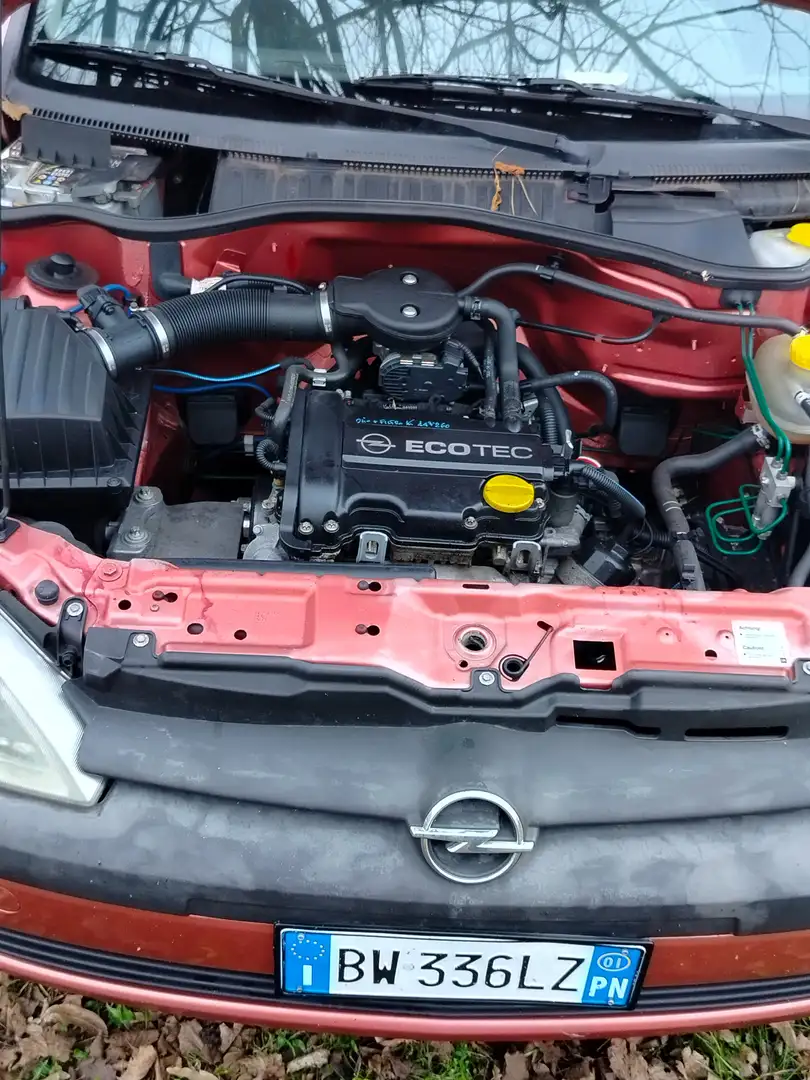 Opel Corsa Corsa III 2000 3p 1.0 Club (base) Bronze - 2
