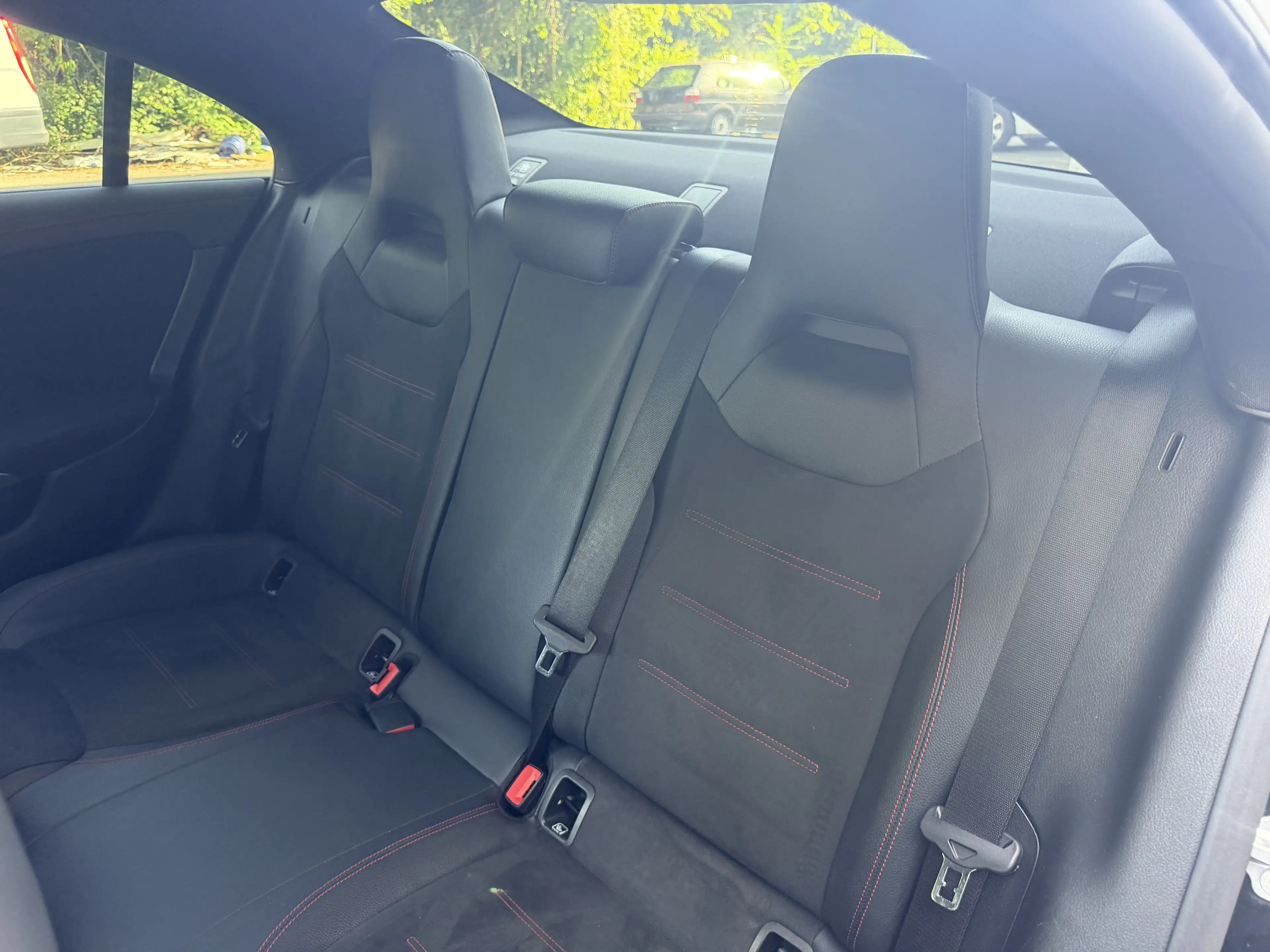 Mercedes-Benz CLA 220 D AMG LED Night MBUX Rü-Kamera Ambiente — photo 15