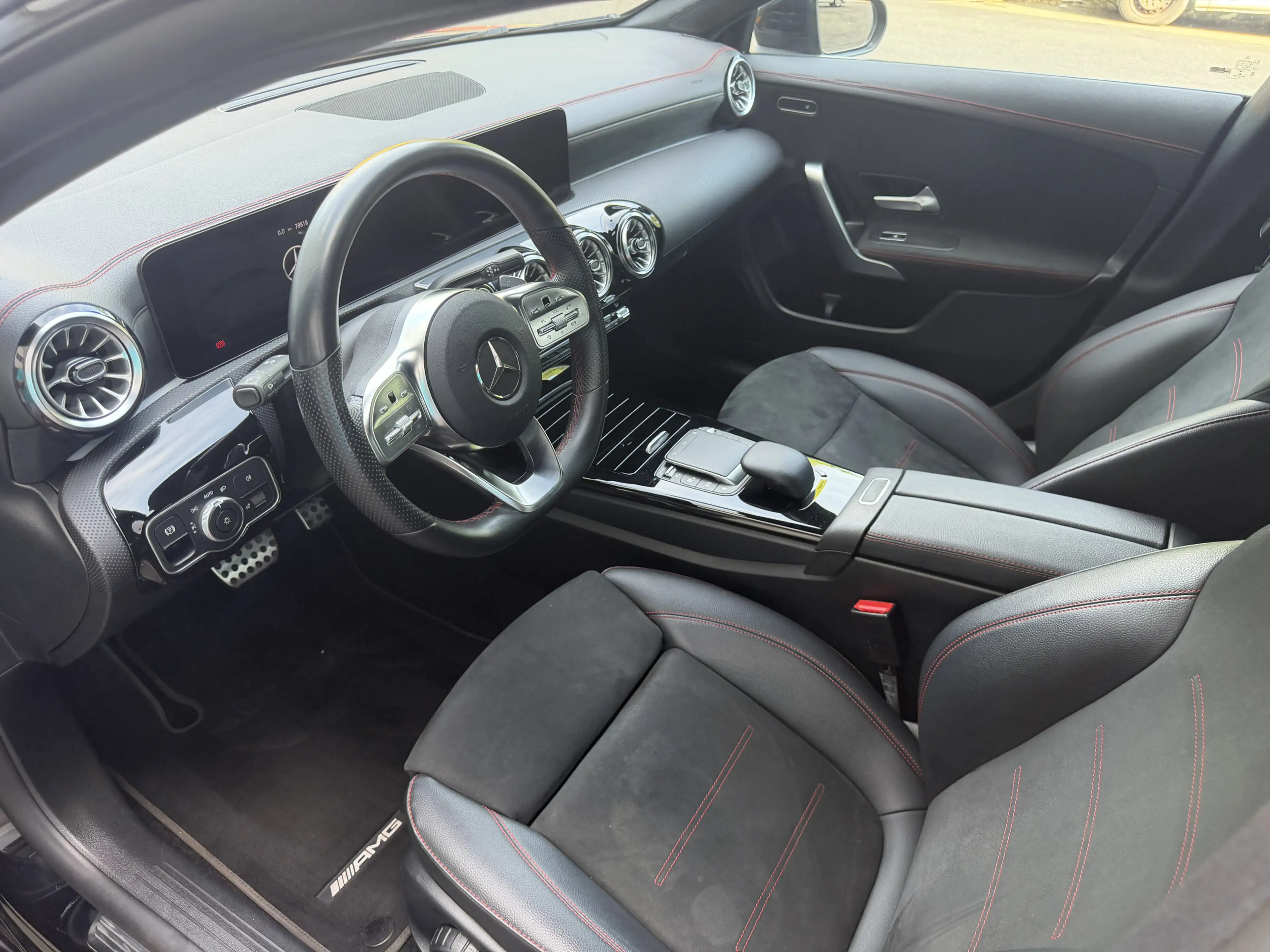 Mercedes-Benz CLA 220 D AMG LED Night MBUX Rü-Kamera Ambiente — photo 12