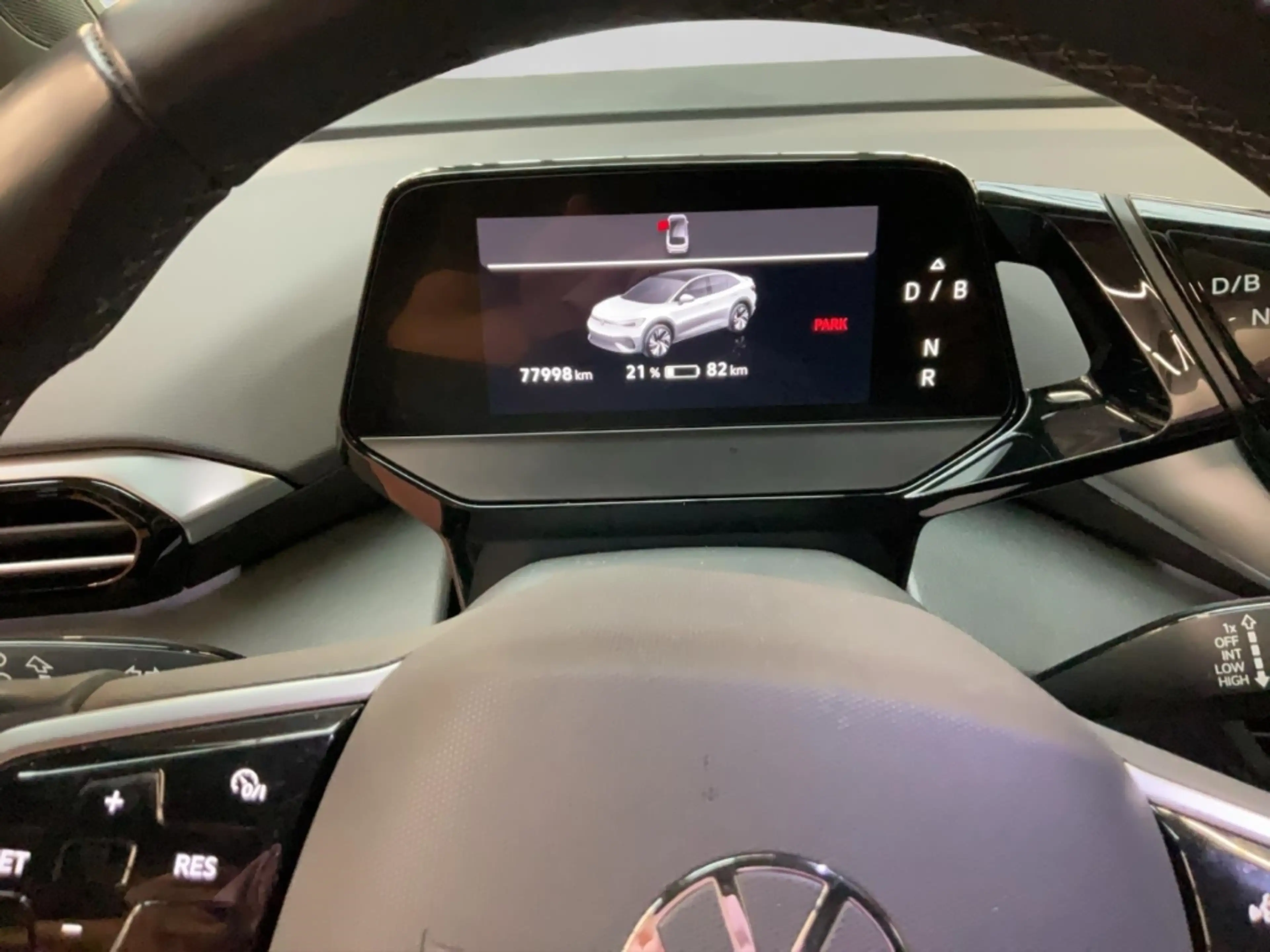 Volkswagen ID.5 Pro 77 kWh Alu LED Kamera Navi ACC Sitzh. — photo 10
