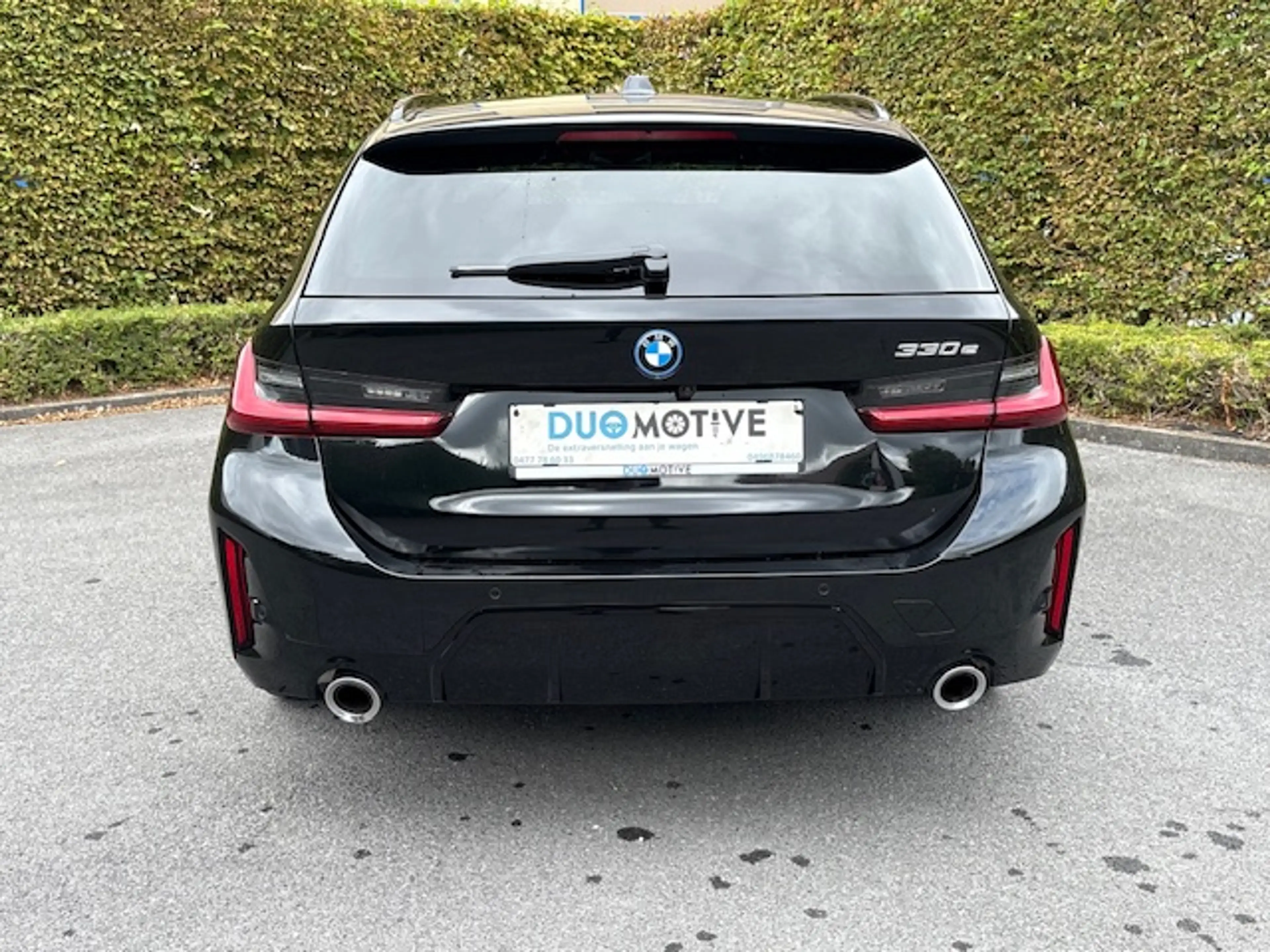 BMW 330 Touring 330eAS PHEV (215 kW) — photo 9
