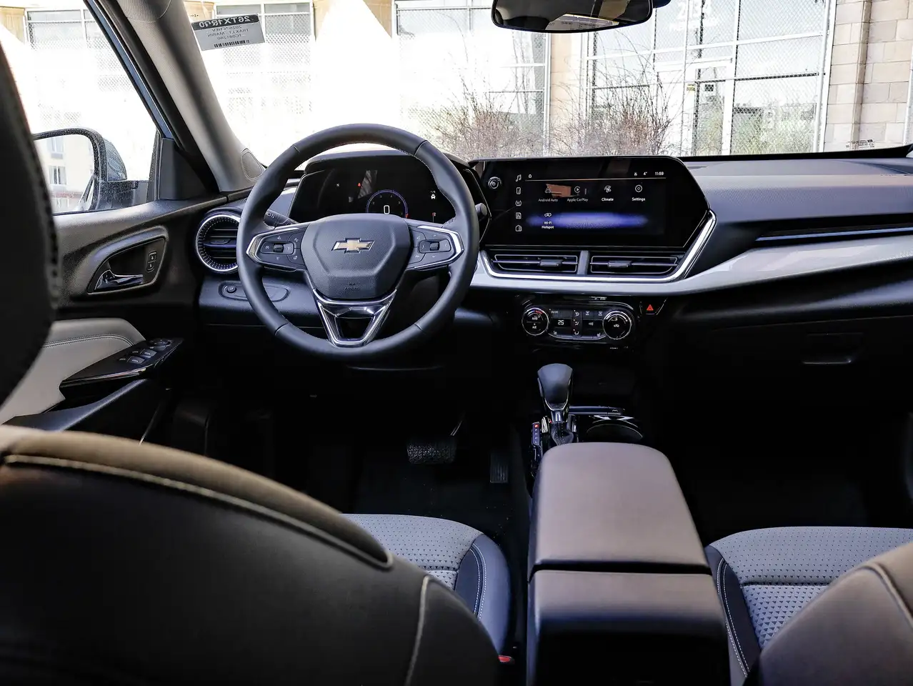Chevrolet Trax снимка Chevrolet Trax
