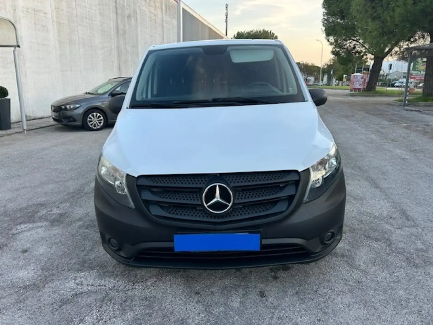 Mercedes-Benz Vito 2.2 114 CDI PL Furgone Extra-Long Bianco - 2