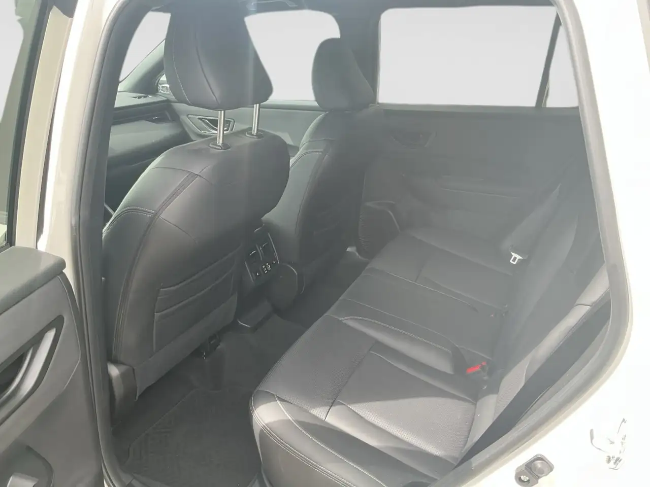 Subaru OUTBACK photo Subaru OUTBACK