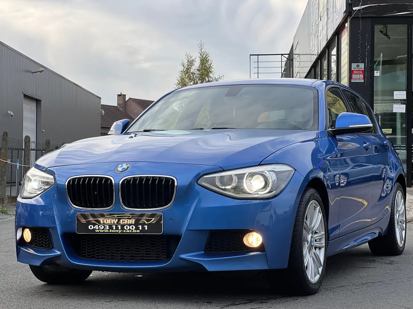 BMW 116 116i PACK M Sport Edition*NAVI*boîte auto*IR*LE Blauw - 2