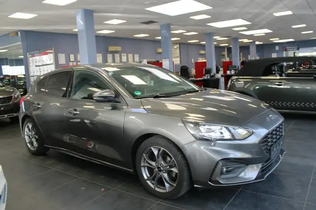 Ford Focus 1.0 EcoBoost Aut. ST Line