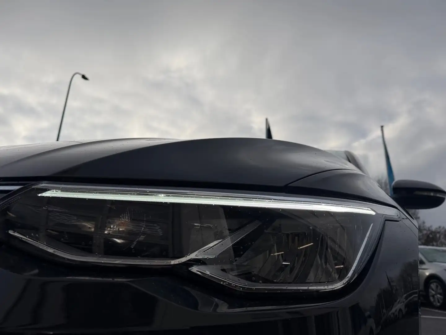 Volkswagen Golf 2,0 l TDI Grau - 2