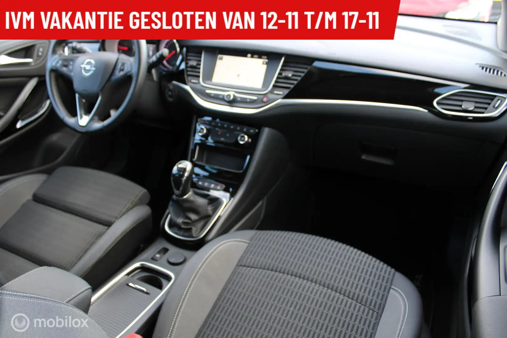 Opel Astra 1.2 Turbo 145 PK Business Elegance, Sportstoelen, Zwart - 2