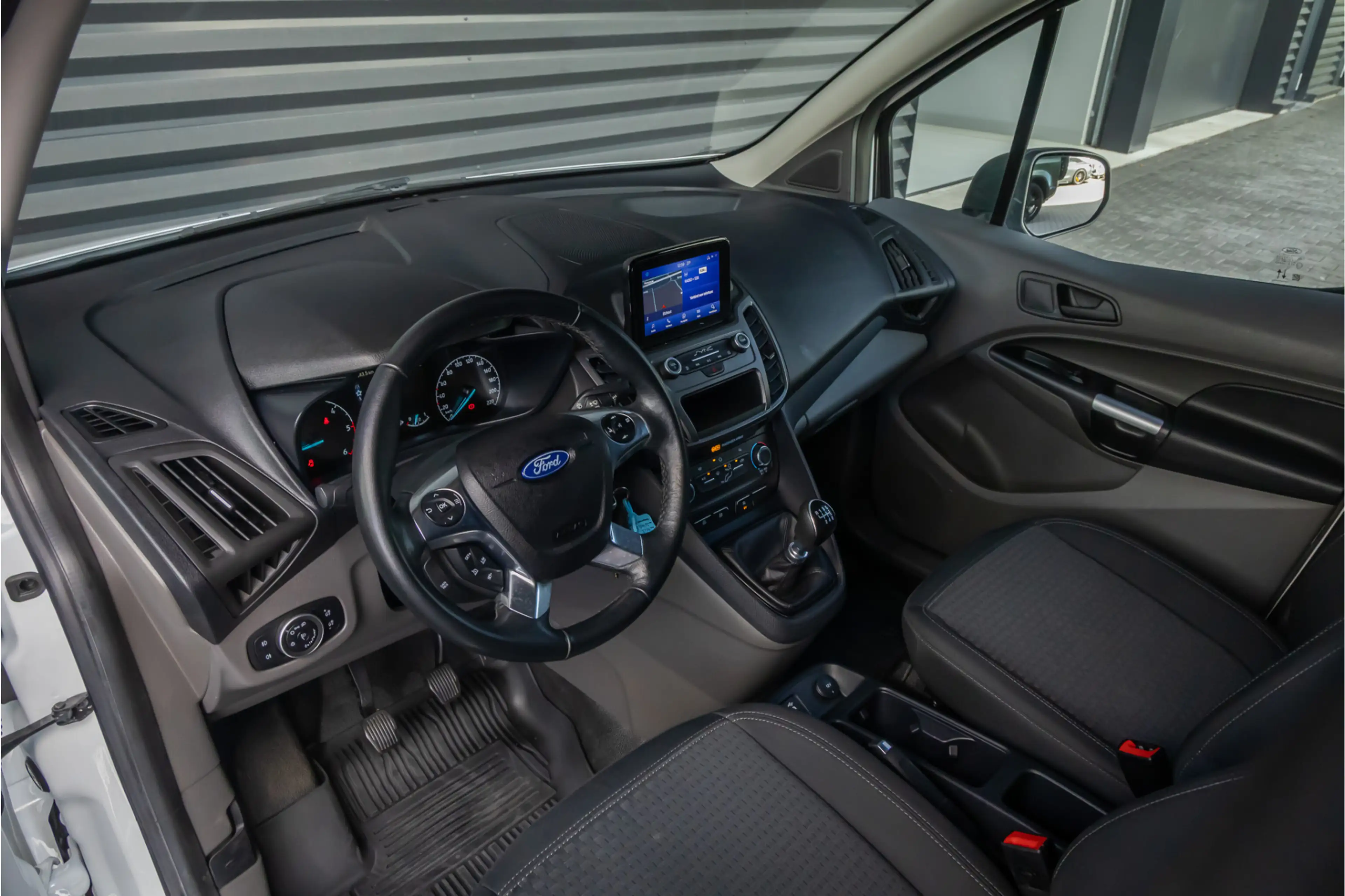 Ford Transit Connect 1.5 EcoBlue L1 Trend Trekhaak Navi Camera — photo 11