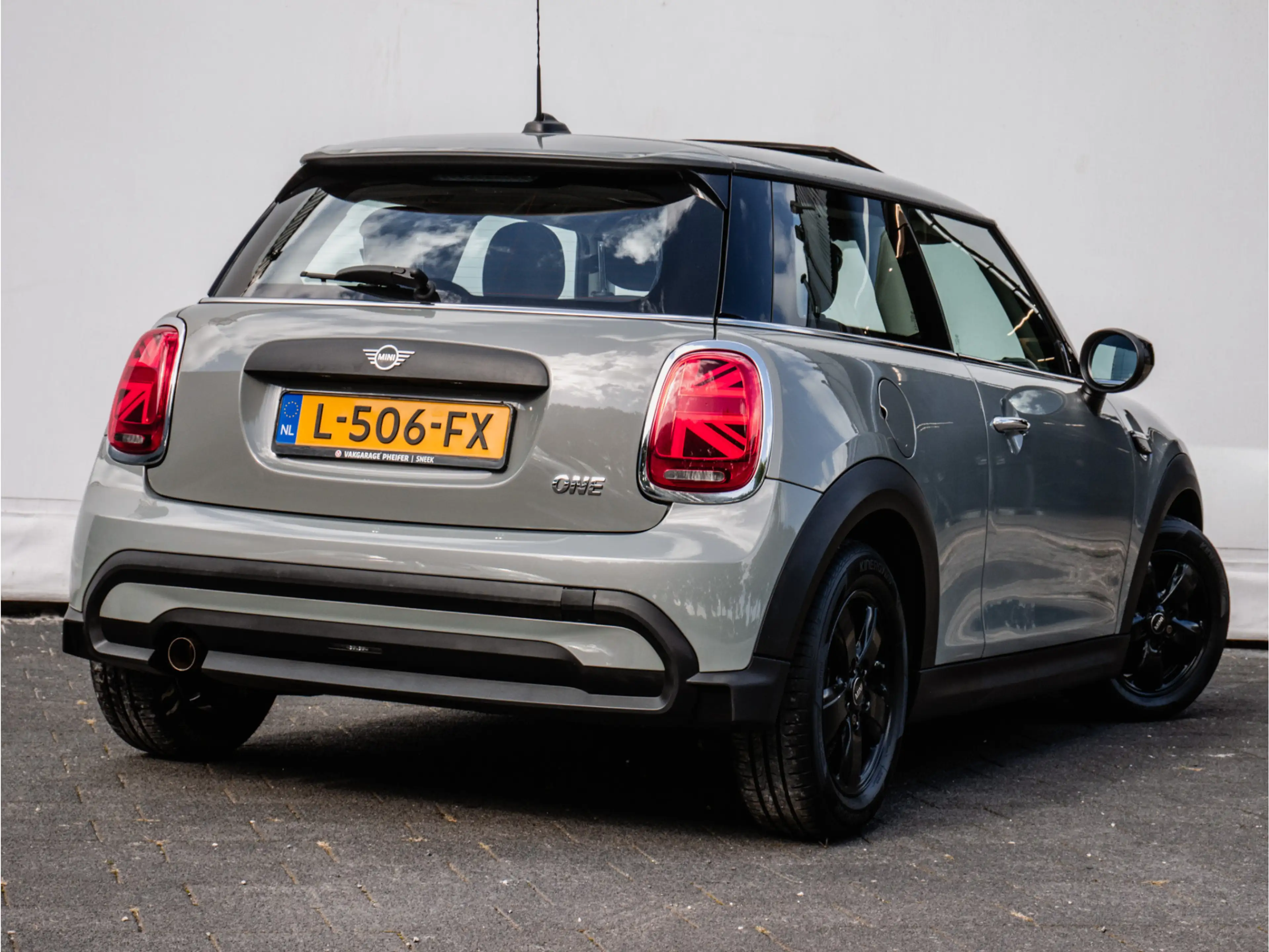 MINI One 3-Deurs 1.5 Essential Nieuw model!/ Panoramadak/ N — photo 10