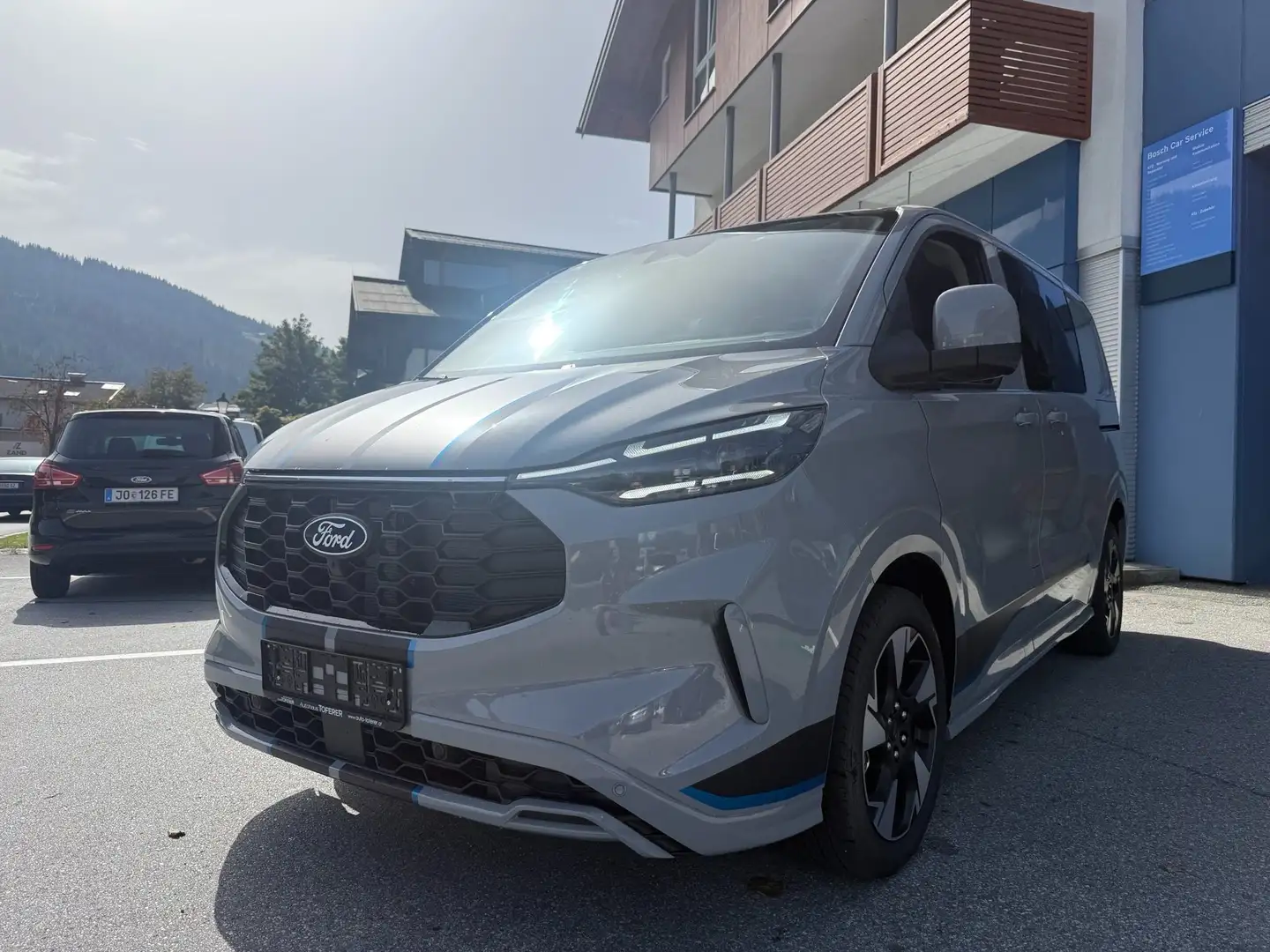 Ford Transit Custom 4X4 SPORT DOPPELKABINE Grau - 1