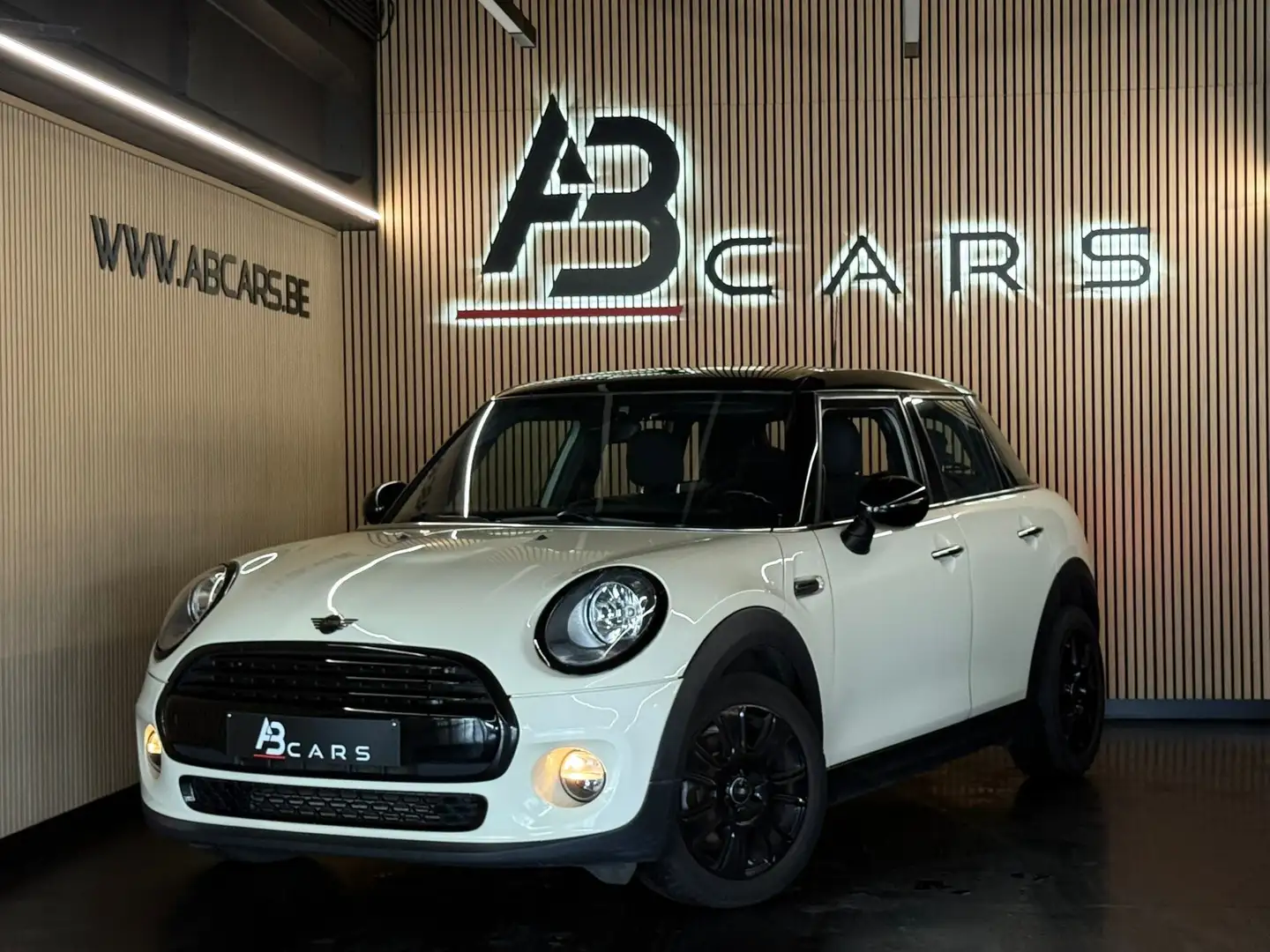 MINI One 1.2 One * 5 PORTES * GARANTIE 12 MOIS * 12/2015* Білий - 1