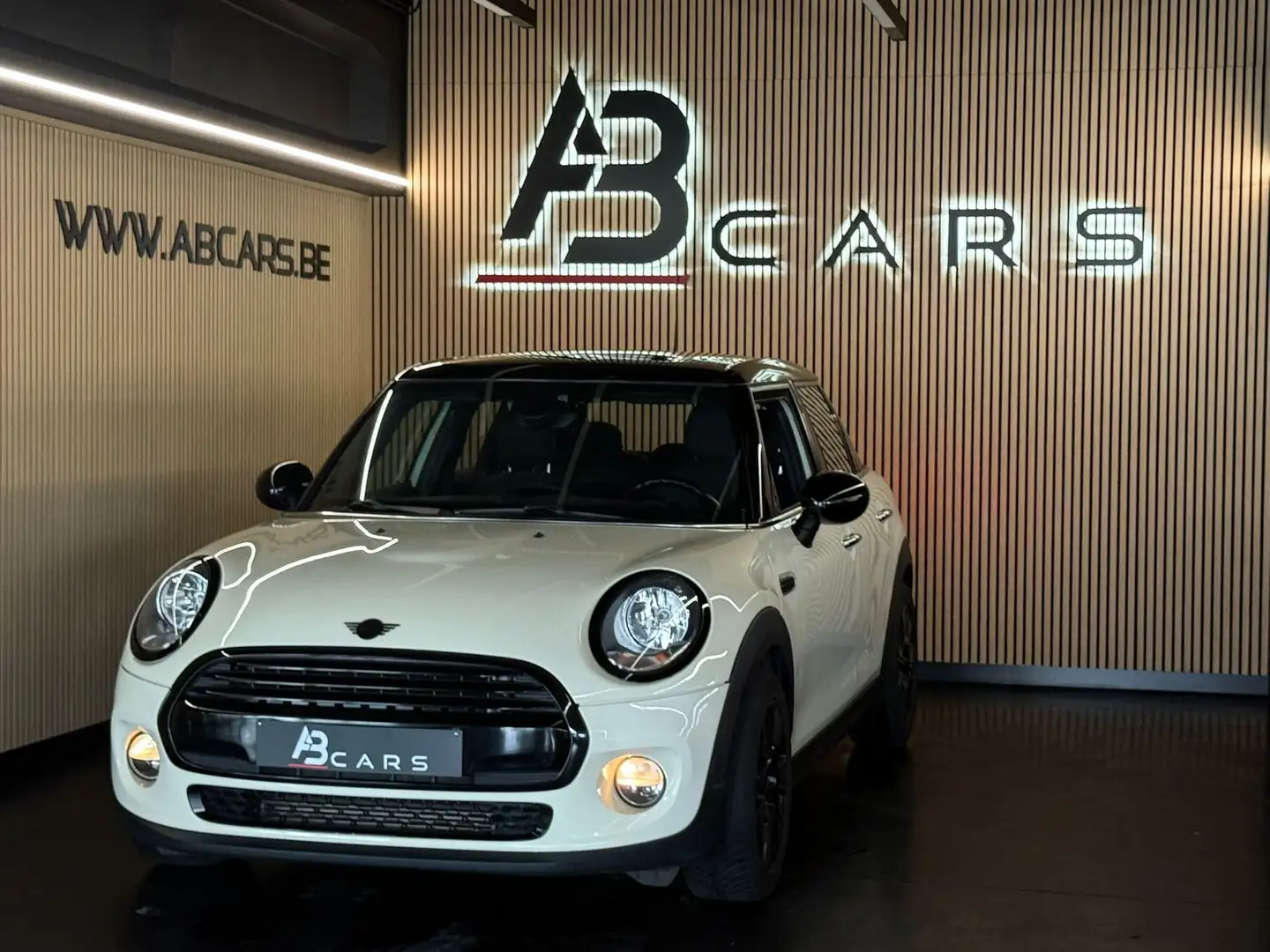 MINI One 1.2 One * 5 PORTES * GARANTIE 12 MOIS * 12/2015* Білий - 2