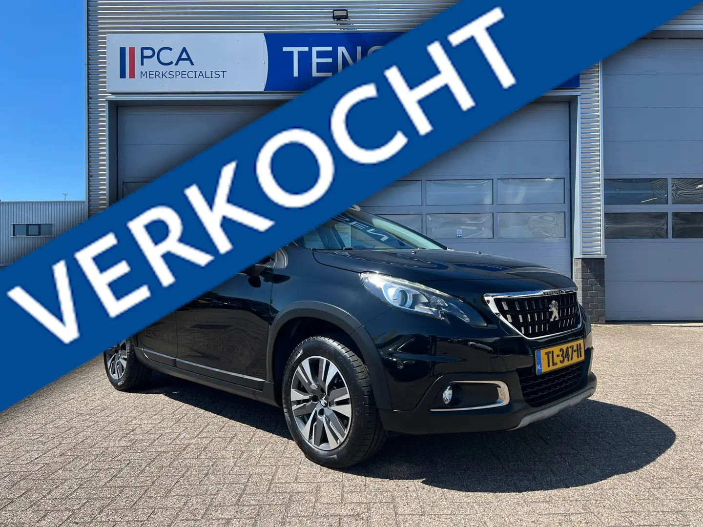 Peugeot 2008 1.2 110PK Allure | Cruise control | Apple Car Play Noir - 1