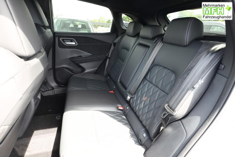 Nissan Qashqai Tekna+ AWD Leder HUD Pano El.Heckk Bose 116 kW ... — photo 9