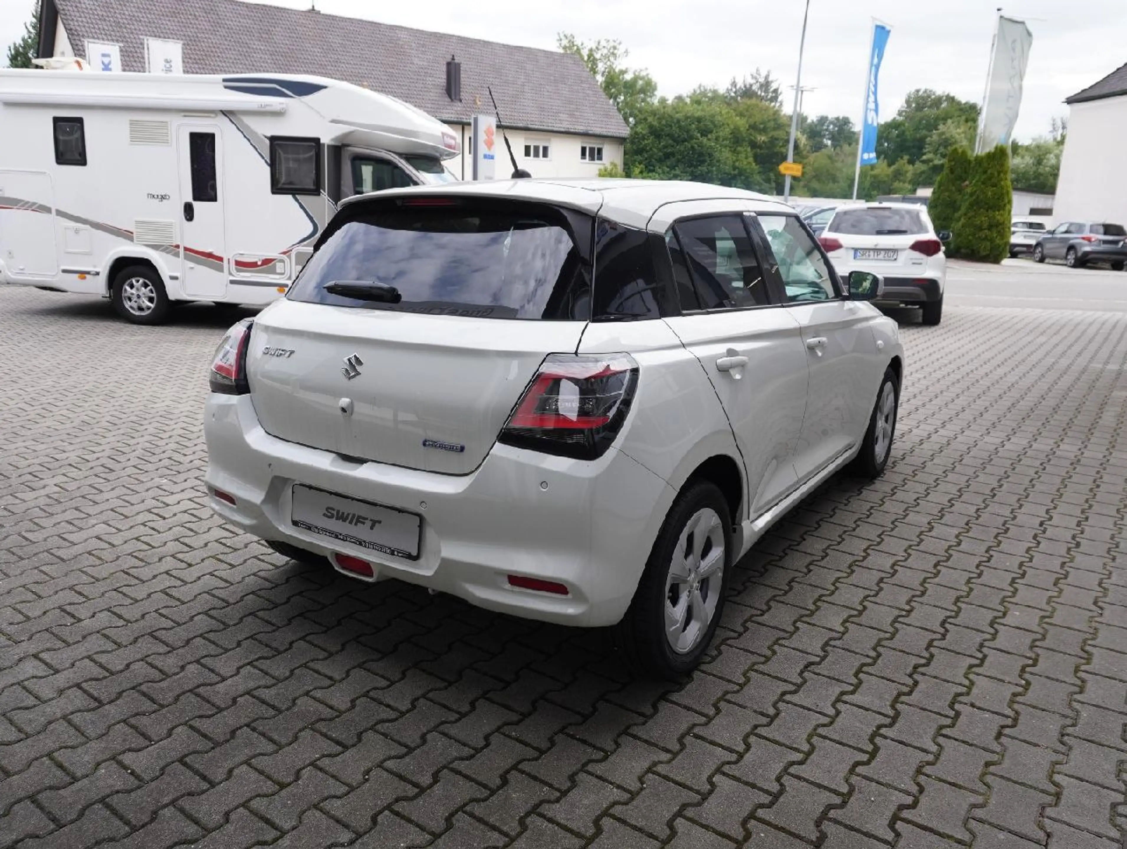 Suzuki Swift 1.2 Dualjet Hybrid 61 kW Comfort/ Tageszulassung — photo 8
