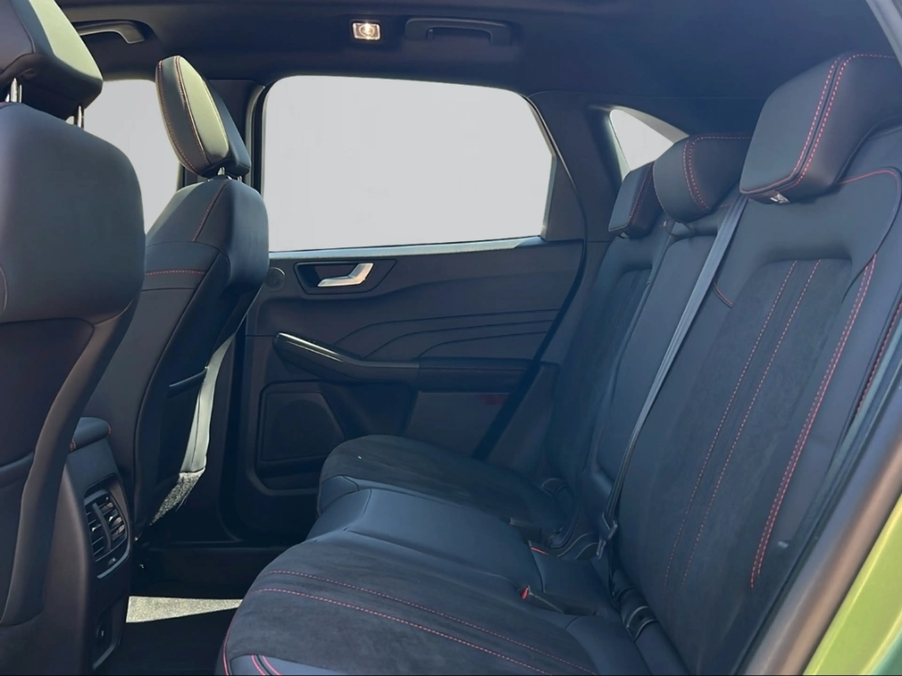 Ford Kuga Hybrid ST-Line X El. Panodach Navi Leder Digitales — photo 9