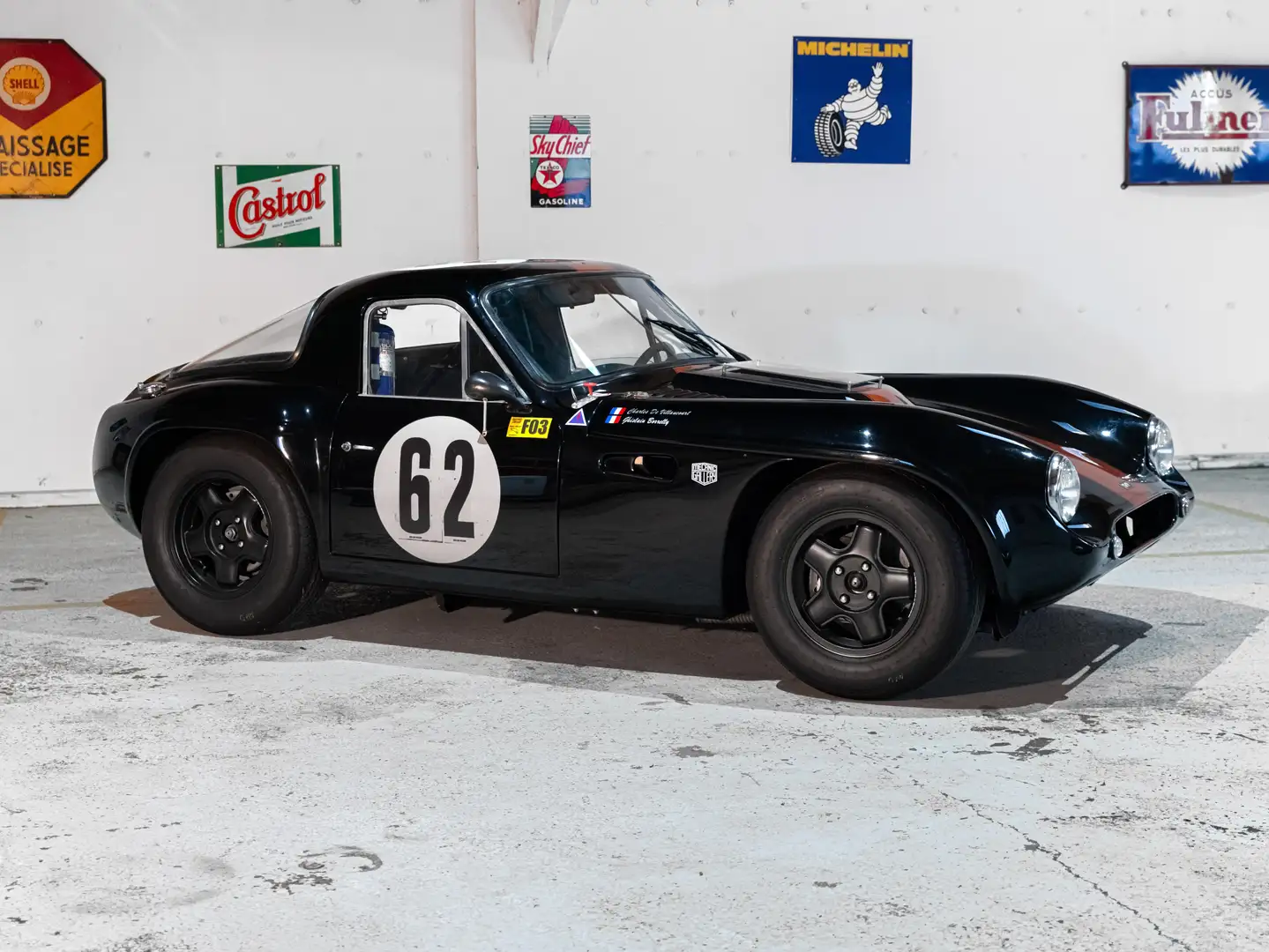 TVR Tuscan V8 SWB Schwarz - 1