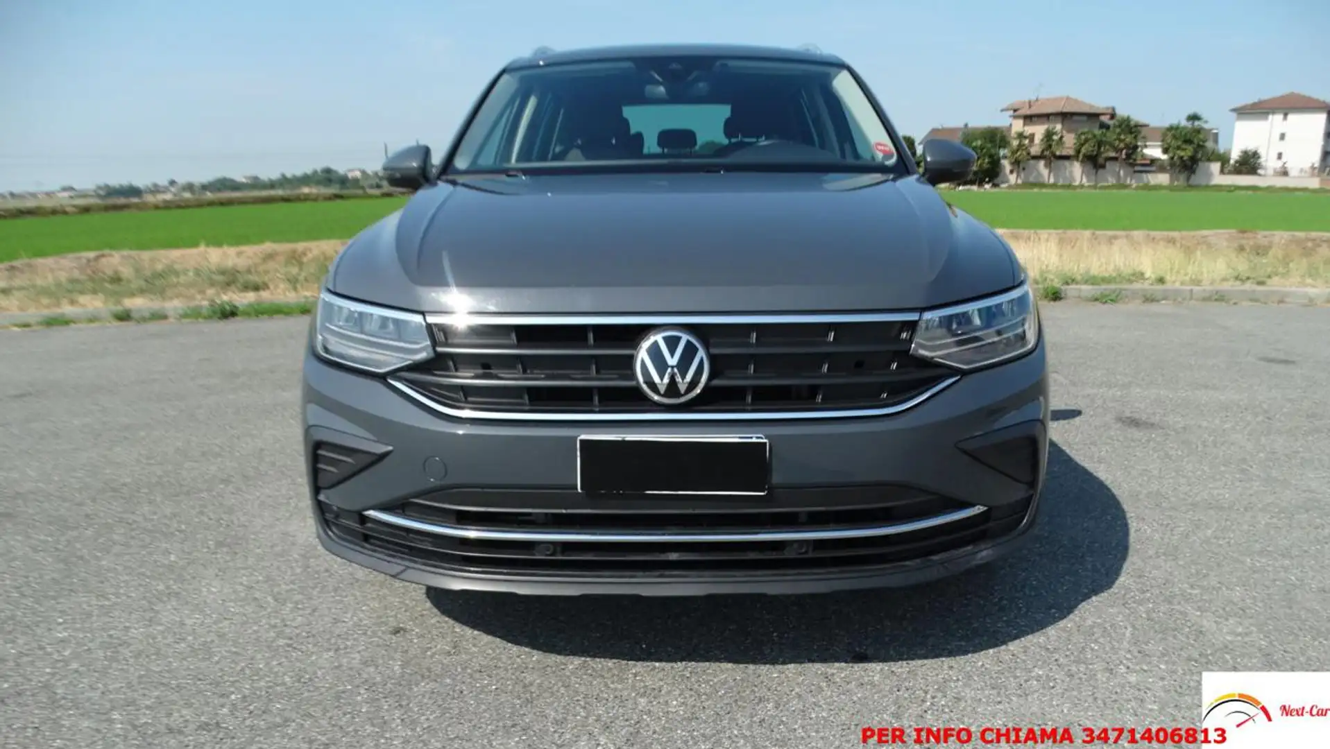 Volkswagen Tiguan 1.5 TSI ACT Life cerchi 18 Android/Apple Cockpit Grigio - 2