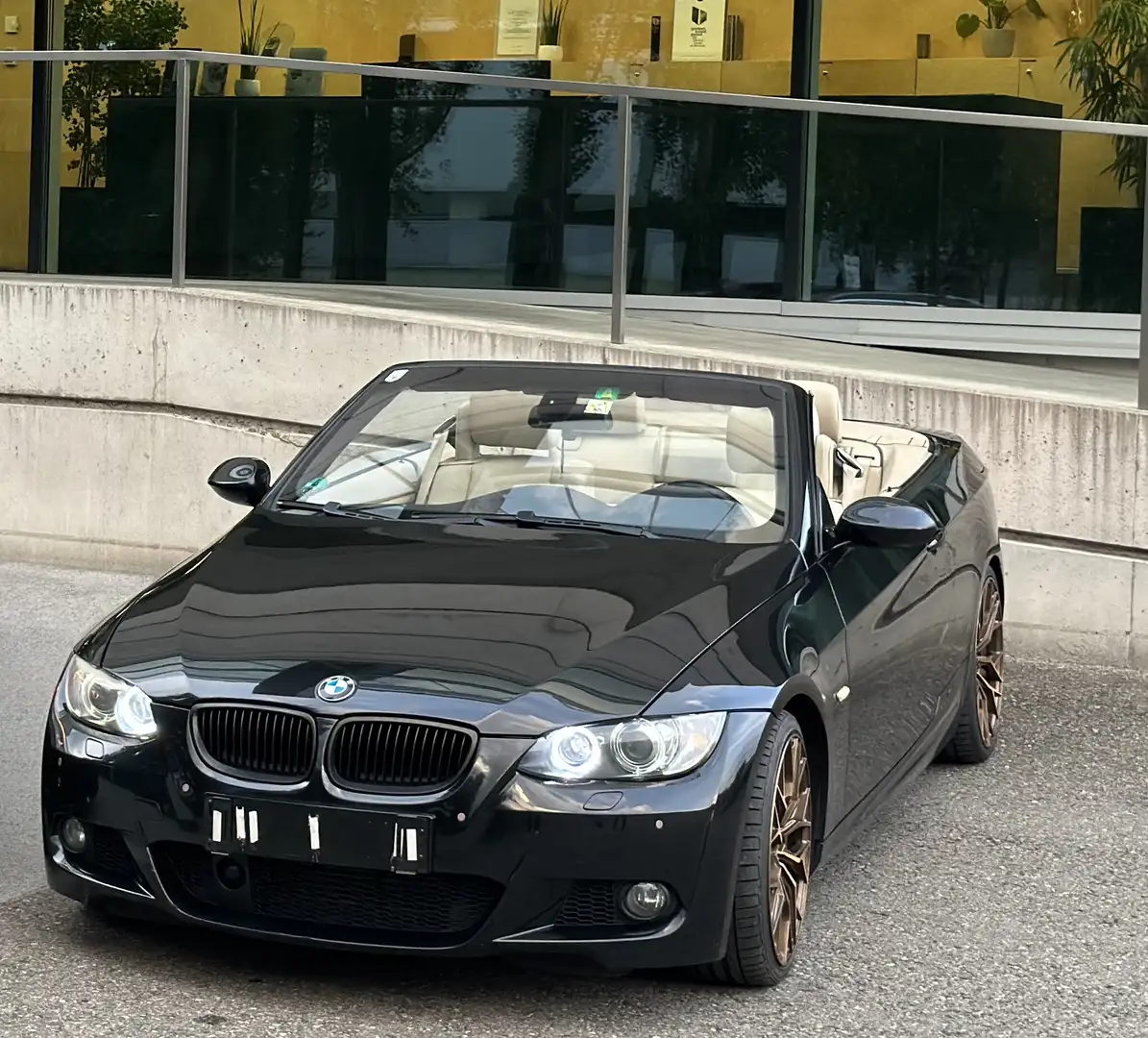 BMW 335 335i Cabrio Aut. M Paket ab Werk - 2