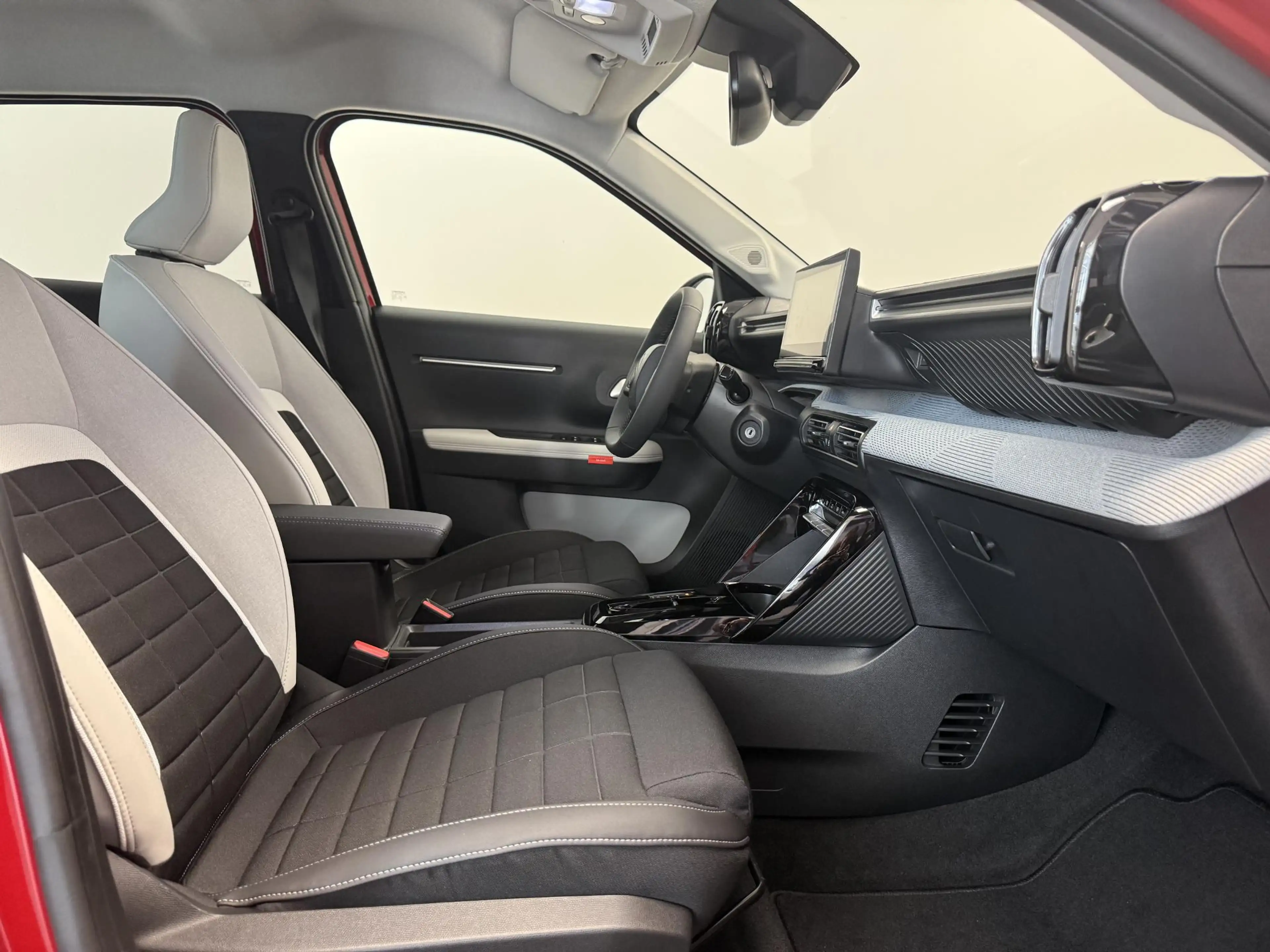 Citroen E-C3 Max 113pk Comfort Range 44 kWh | Navigatie | Apple — photo 5