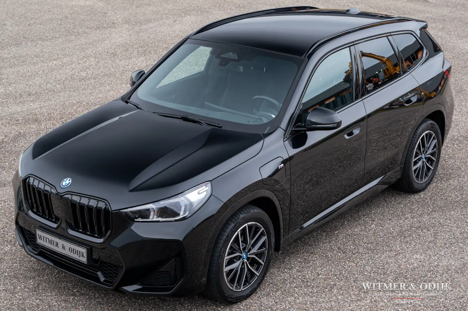 BMW X1 xDrive30e M-sport, 16.700km Noir - 2