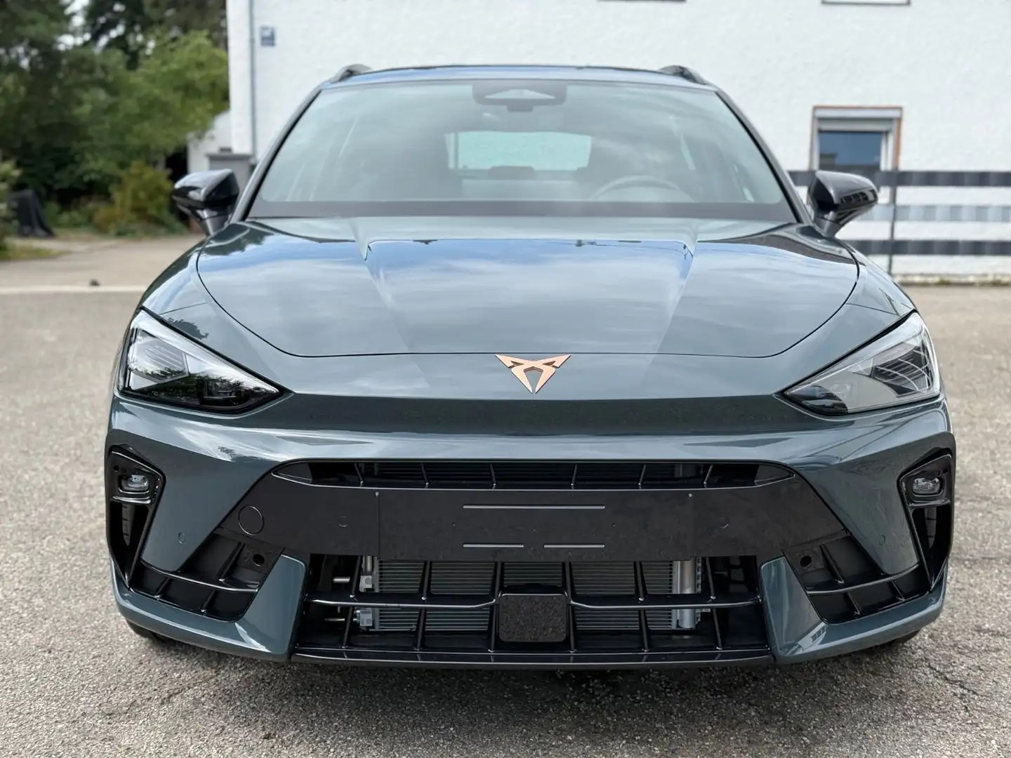 CUPRA Leon ST 1.5 DSG*LED*El.Heckklappe*17" Alu*Kamera Blau - 1