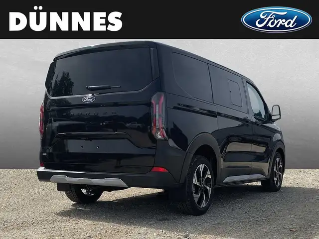 Ford Tourneo Custom view 2