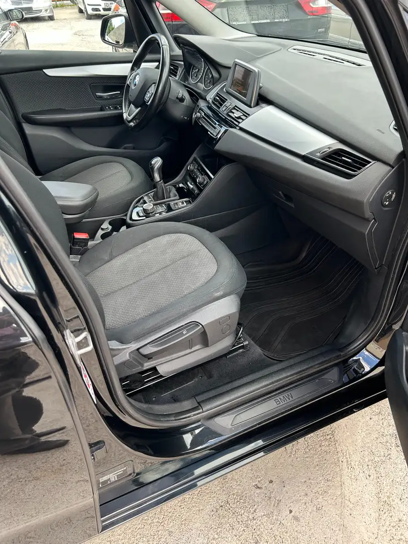 BMW 216 216 d Advantage Schwarz - 2