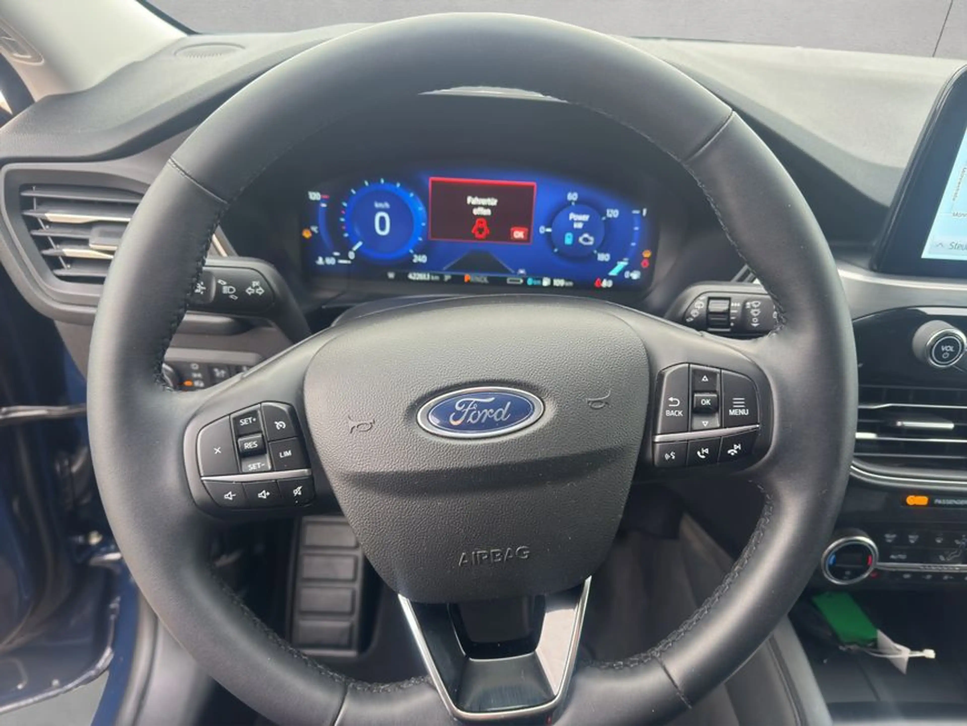 Ford Kuga 2.5 Duratec PHEV TITANIUM — photo 10