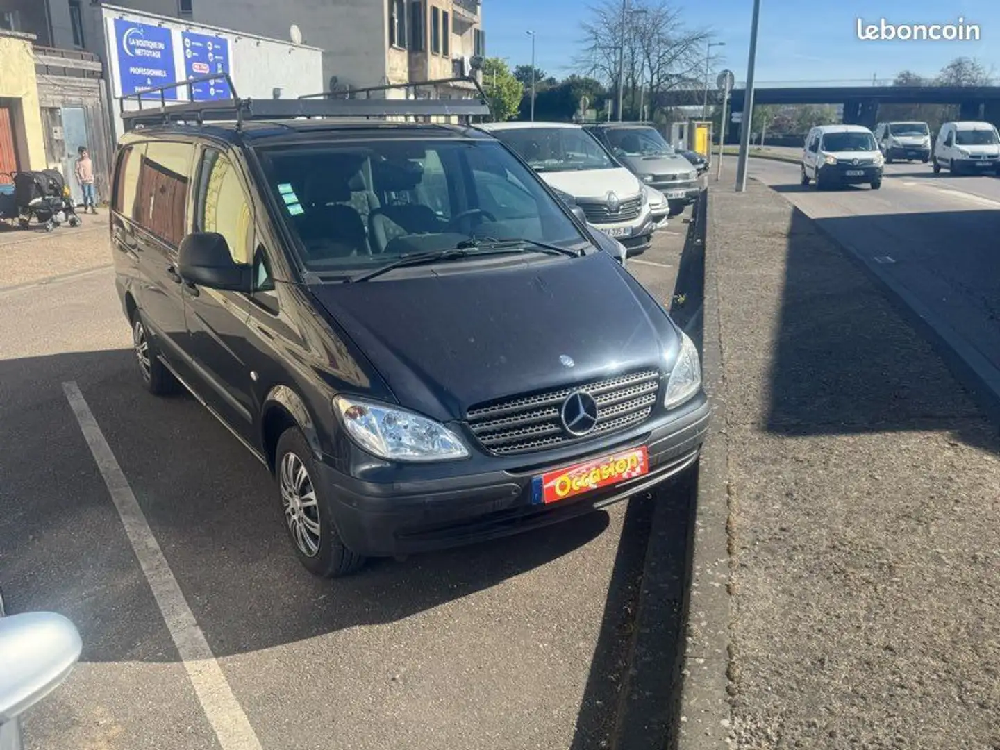 Mercedes-Benz Vito Mercedes -Benz 6 place - 1