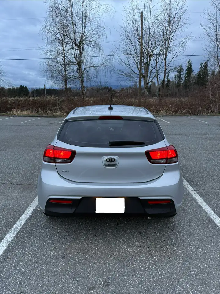 Kia Rio снимка Kia Rio