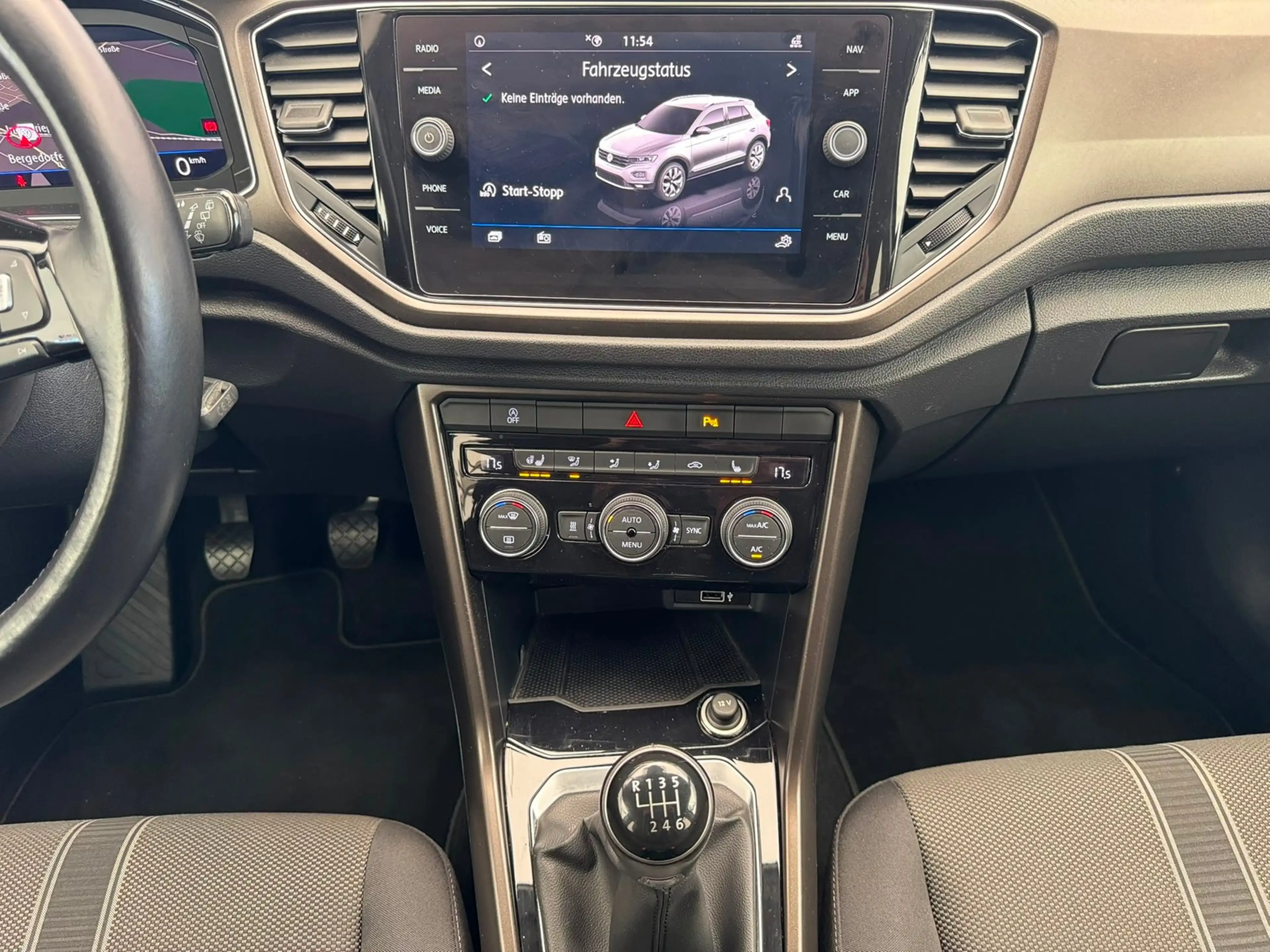 Volkswagen T-Roc Style 1.0TSI+AHK+STNDHZ+KAMERA+NAVI+ACC — photo 6