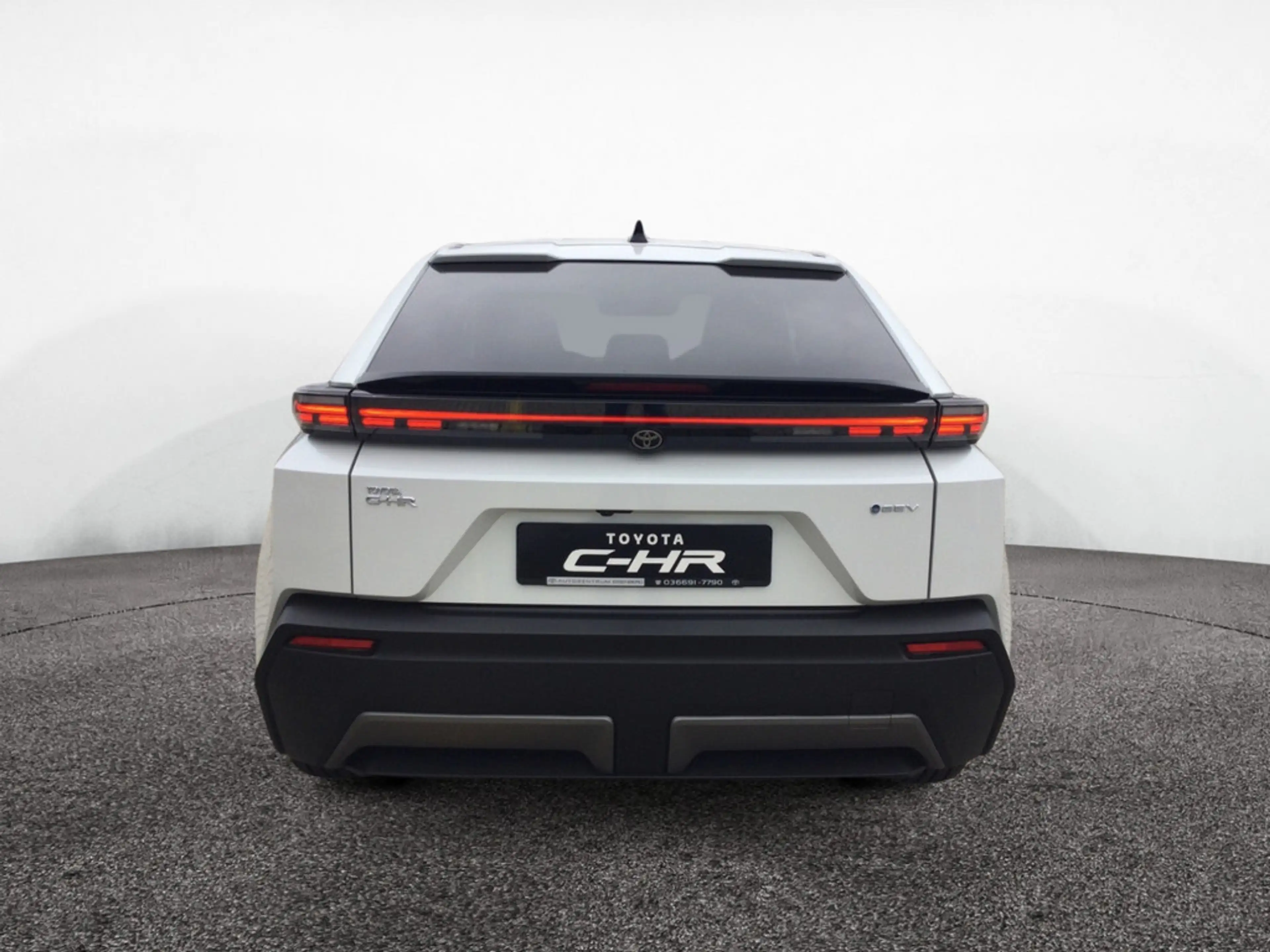 Toyota C-HR+ 165 kW Teamplayer NAVI ACC MATRIX-LED — photo 6