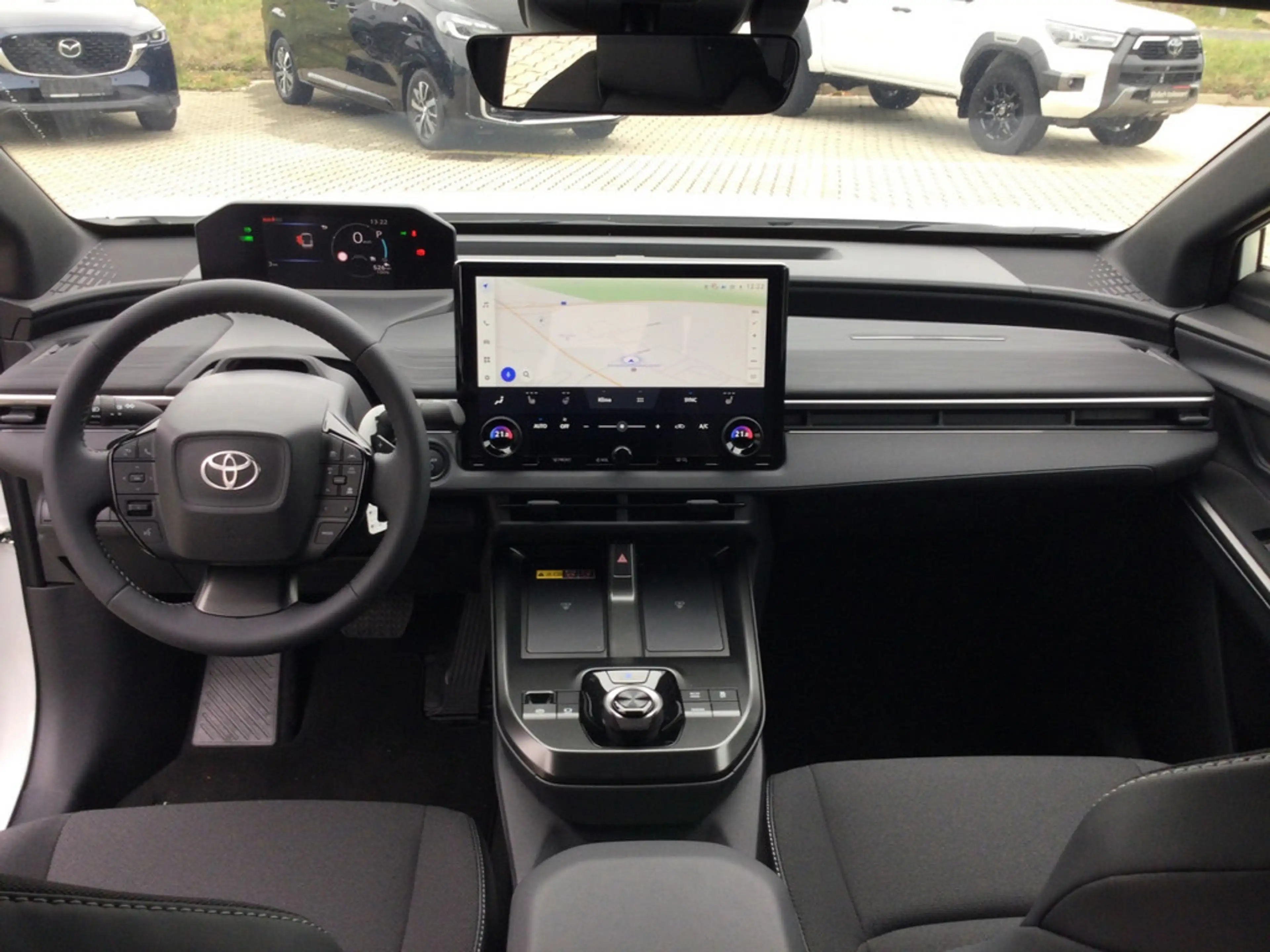 Toyota C-HR+ 165 kW Teamplayer NAVI ACC MATRIX-LED — photo 11