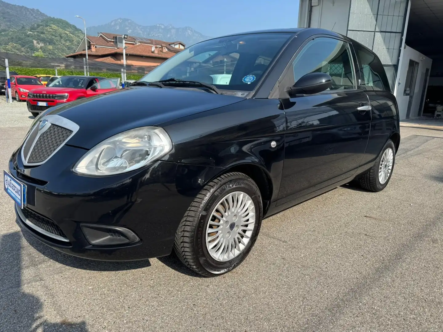 Lancia Ypsilon 1.2  FIRE PRONTA ALL'USO Negro - 1