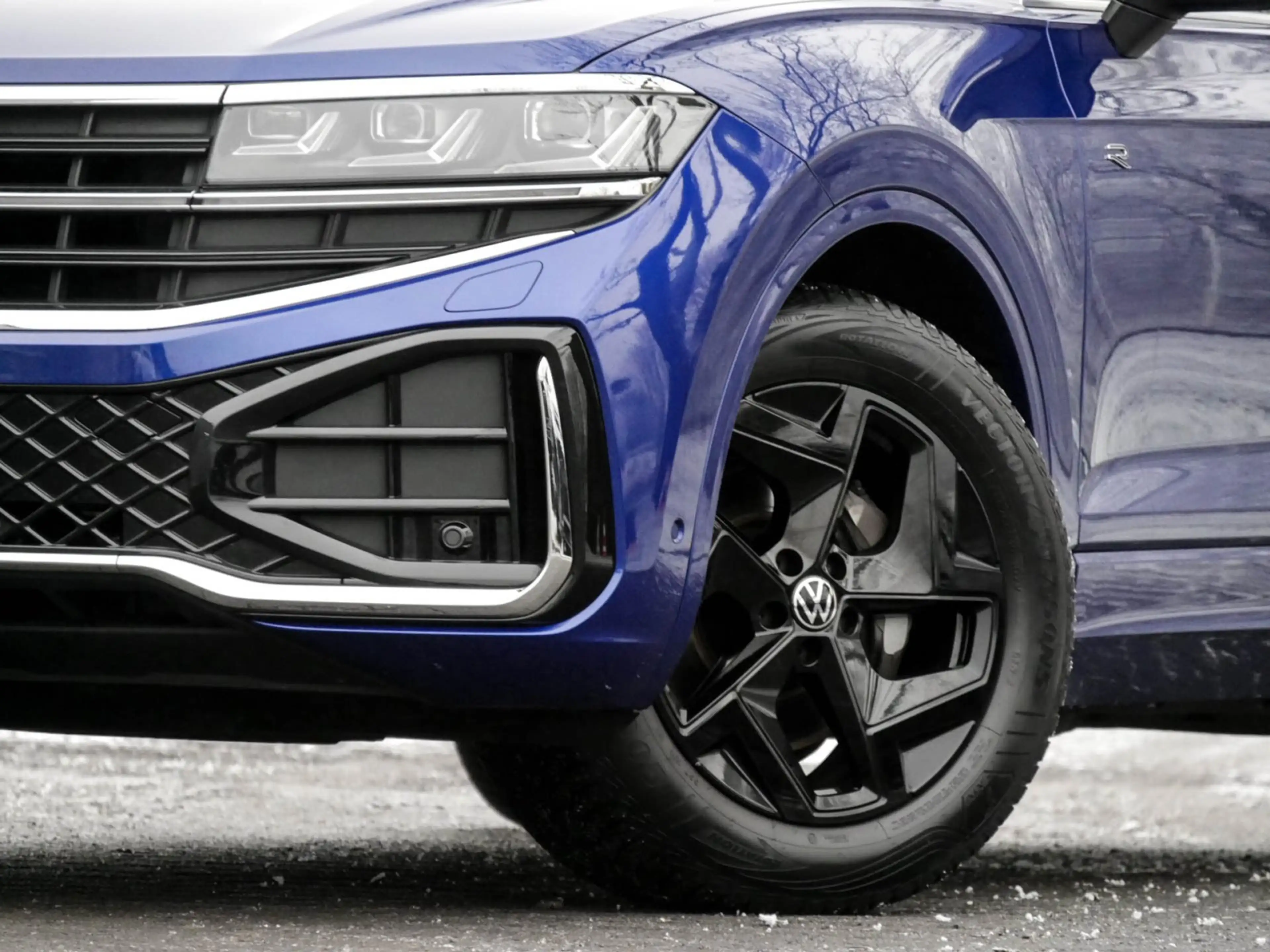 Volkswagen Touareg V6 R-LINE AHK CAM ACC LM19 eKLAPPE NAVI — photo 6