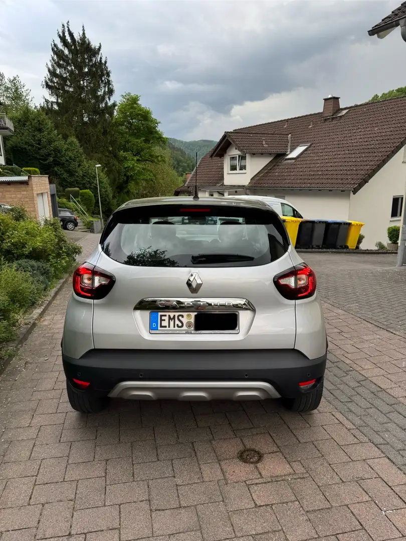 Renault Captur ENERGY TCe 120 Intens - 2