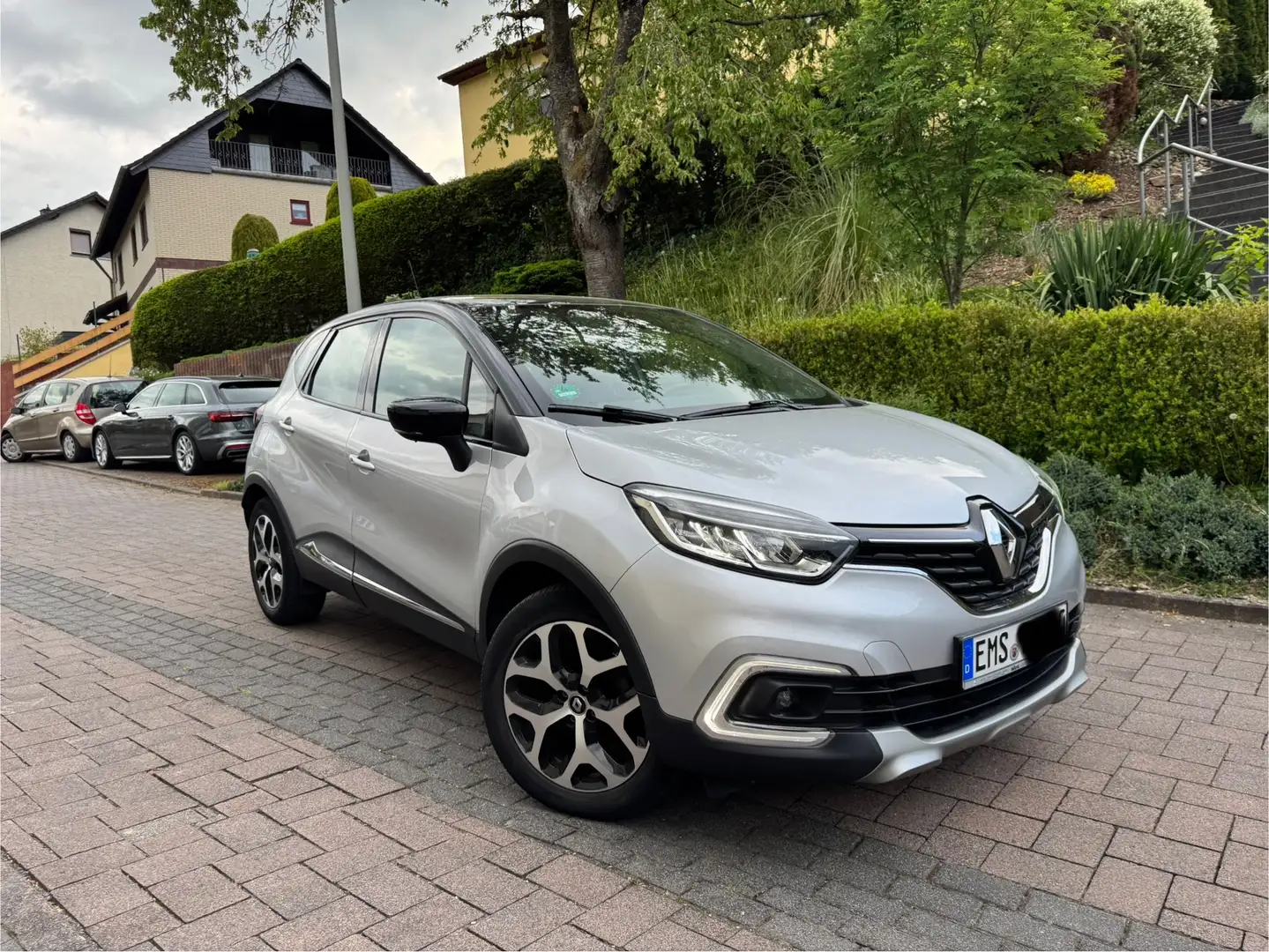 Renault Captur ENERGY TCe 120 Intens - 1