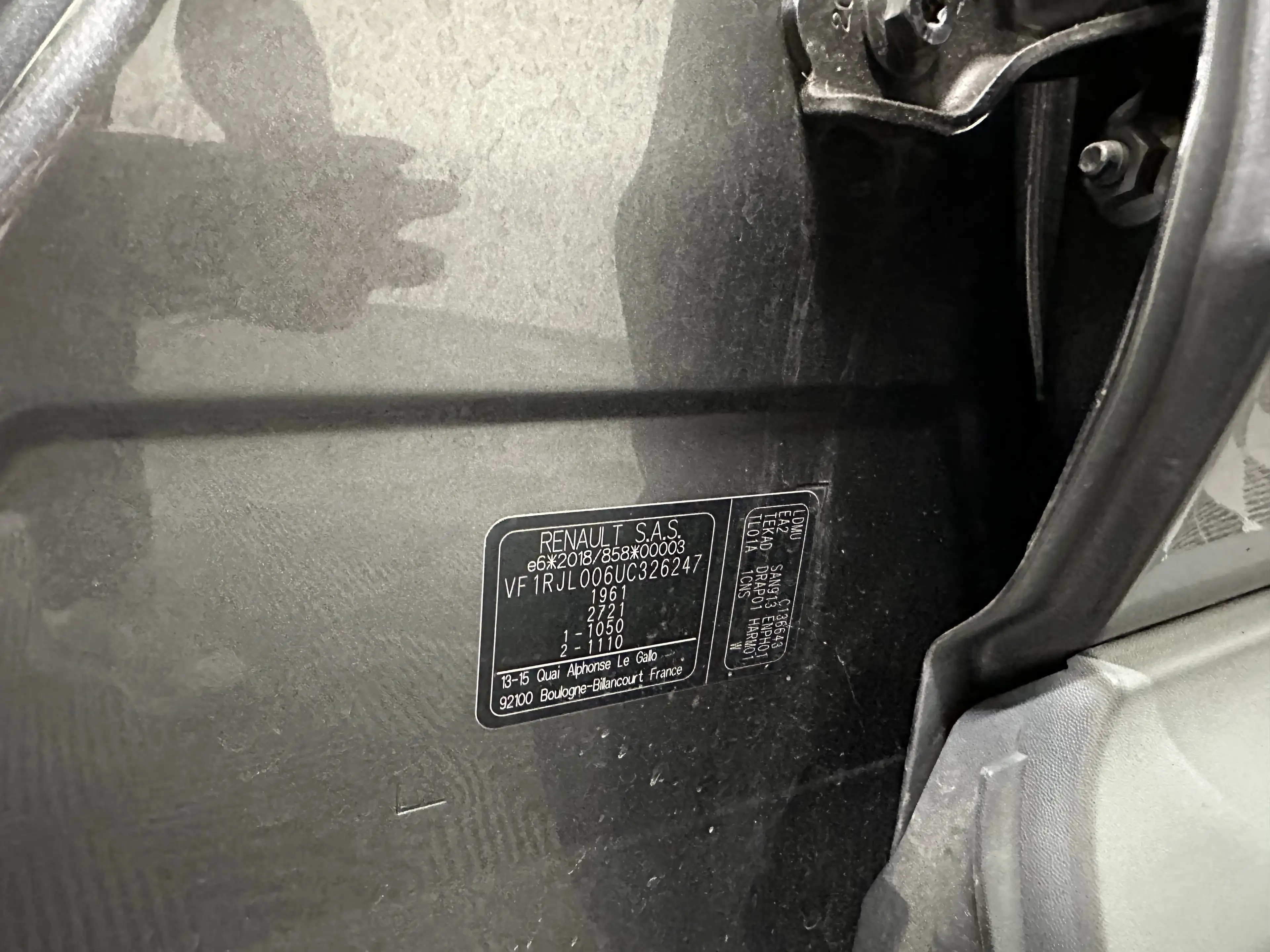 Renault Arkana 1.6 E-Tech Hybrid 145 Zen | Navi | Camera — photo 26