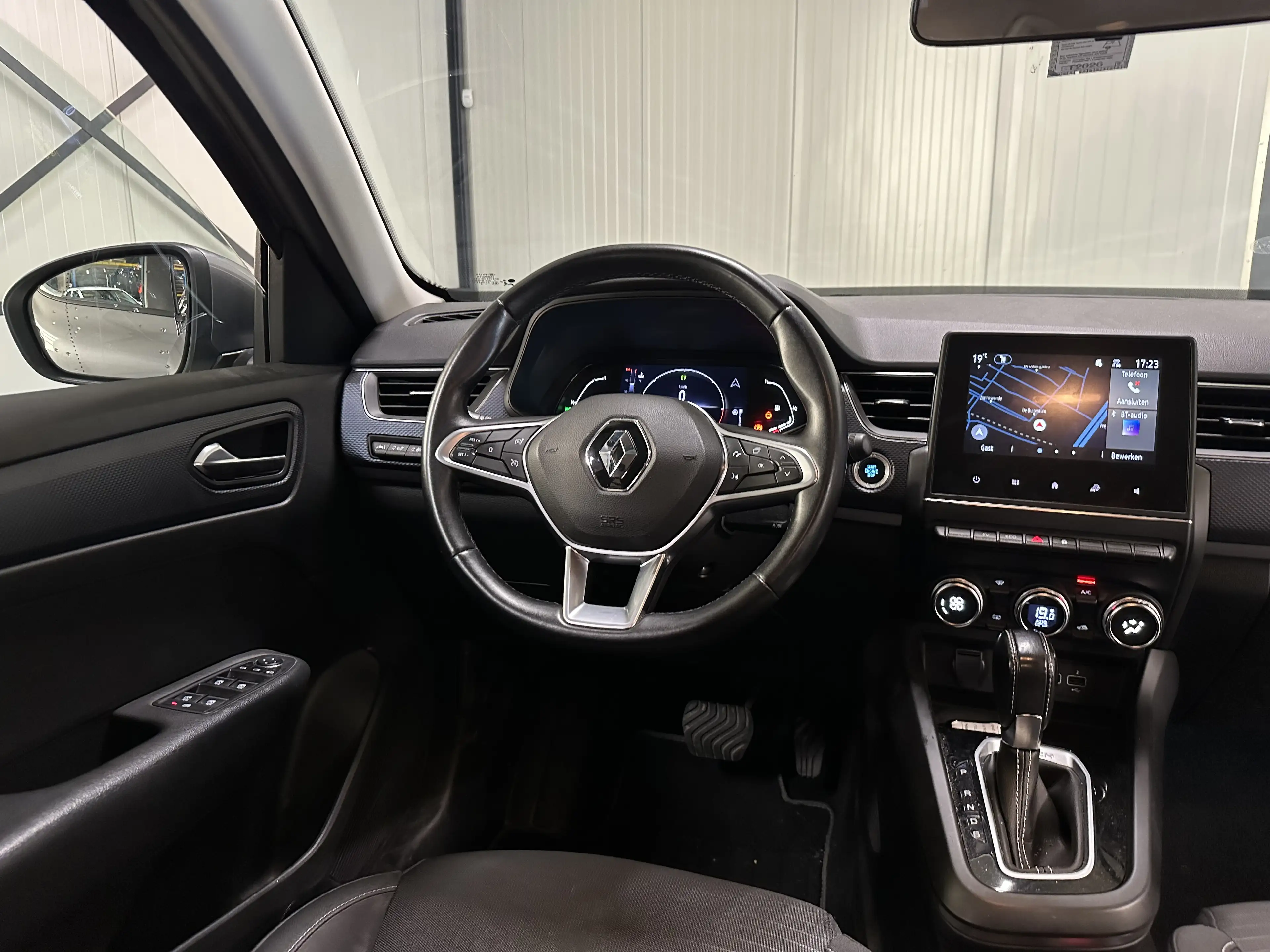 Renault Arkana 1.6 E-Tech Hybrid 145 Zen | Navi | Camera — photo 3