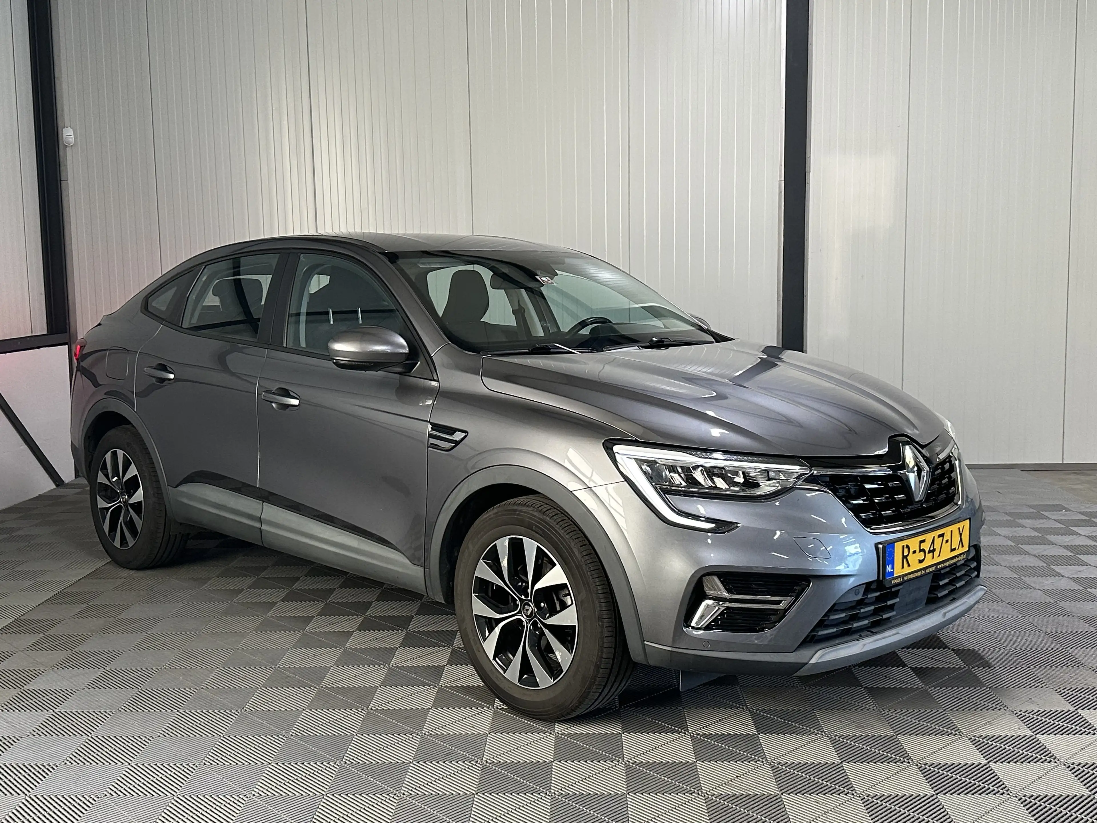 Renault Arkana 1.6 E-Tech Hybrid 145 Zen | Navi | Camera — photo 9