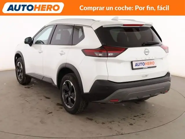 Nissan X-Trail view 4