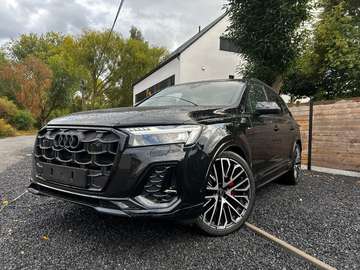 Audi q7 s line matrix full full option 7 zit