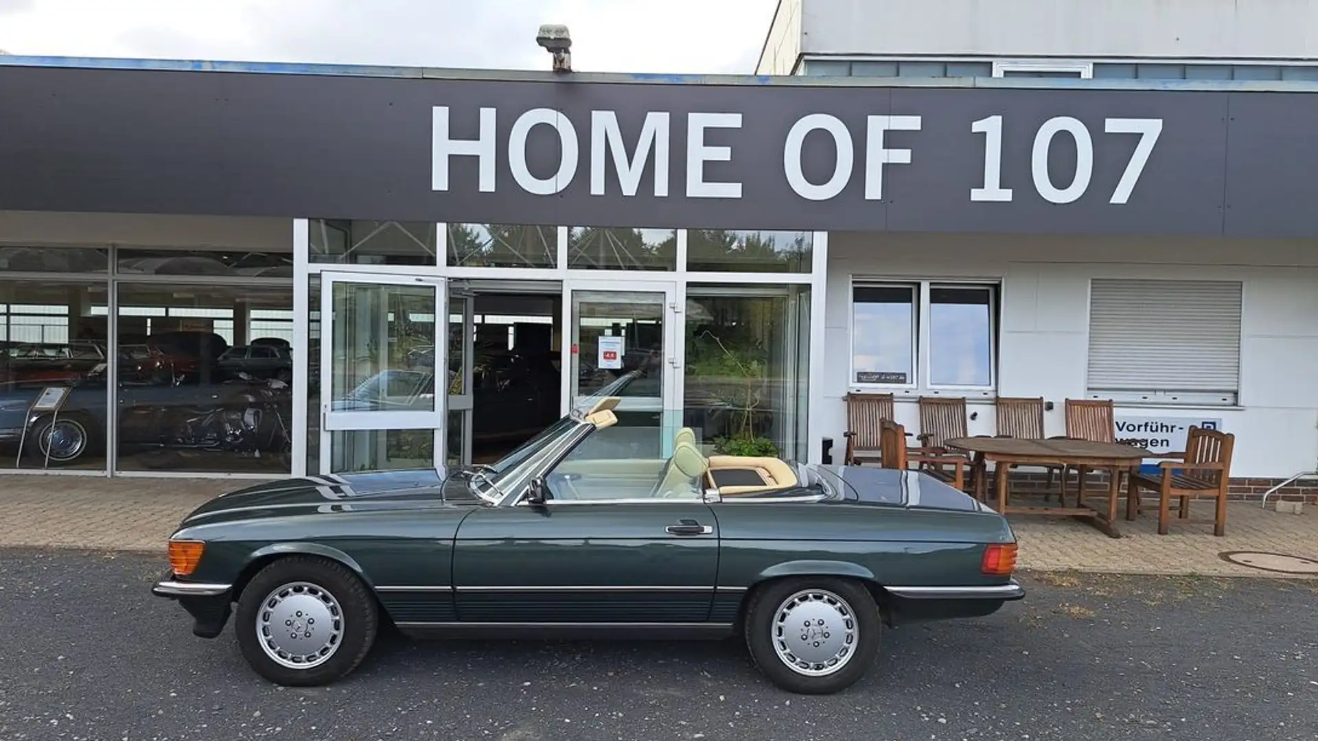 Mercedes-Benz SL 560 NUR 61.600km TOP Zustand Grün - 2