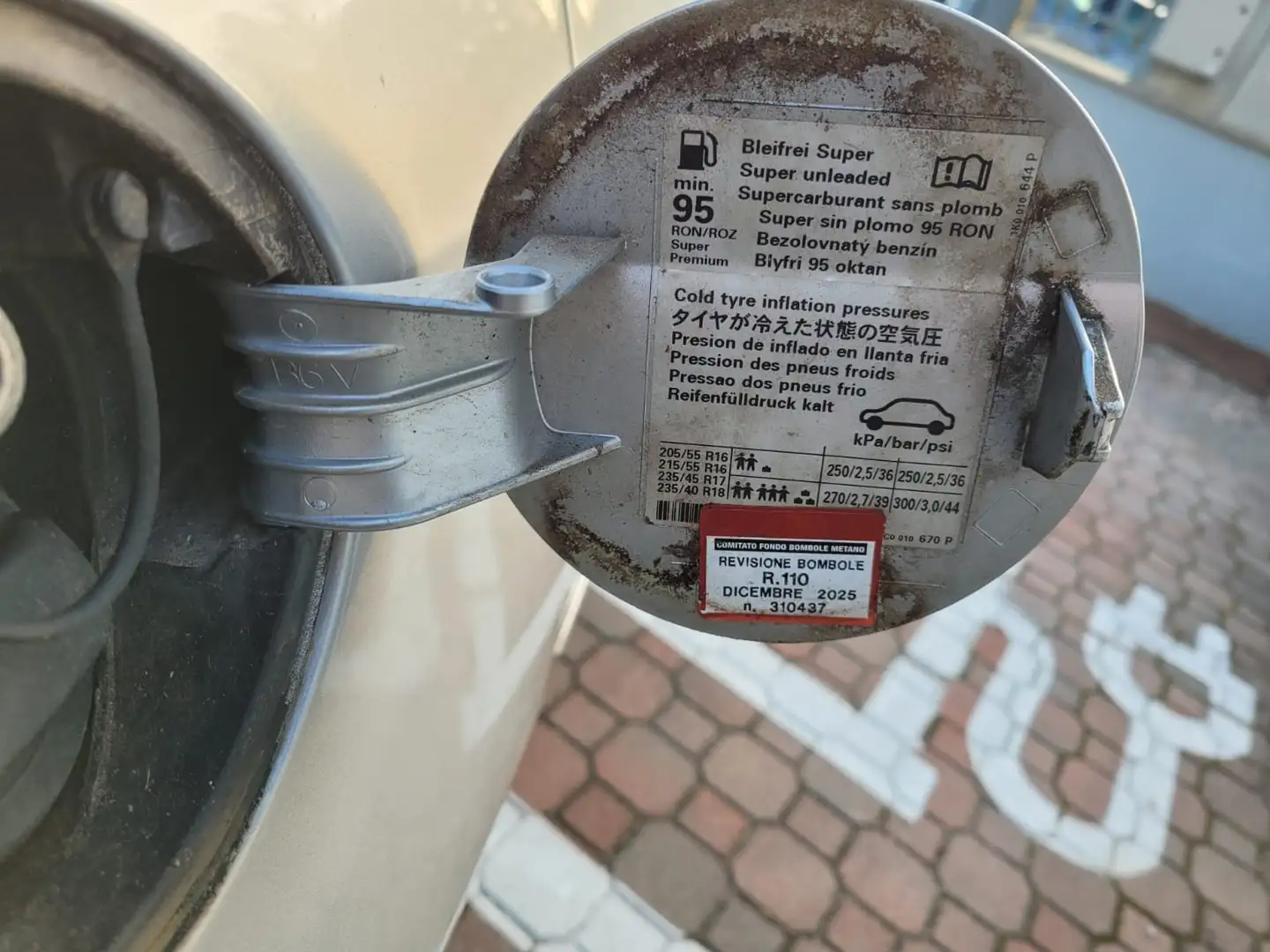 Volkswagen Passat Variant Passat VI 2005 Variant 1.4 tsi Comfortline ecofuel Argento - 1