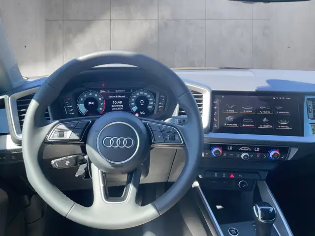 Audi A1 view 10