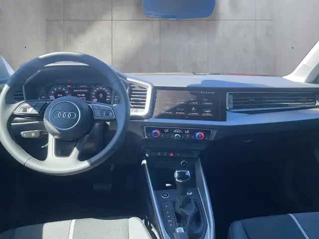 Audi A1 view 11