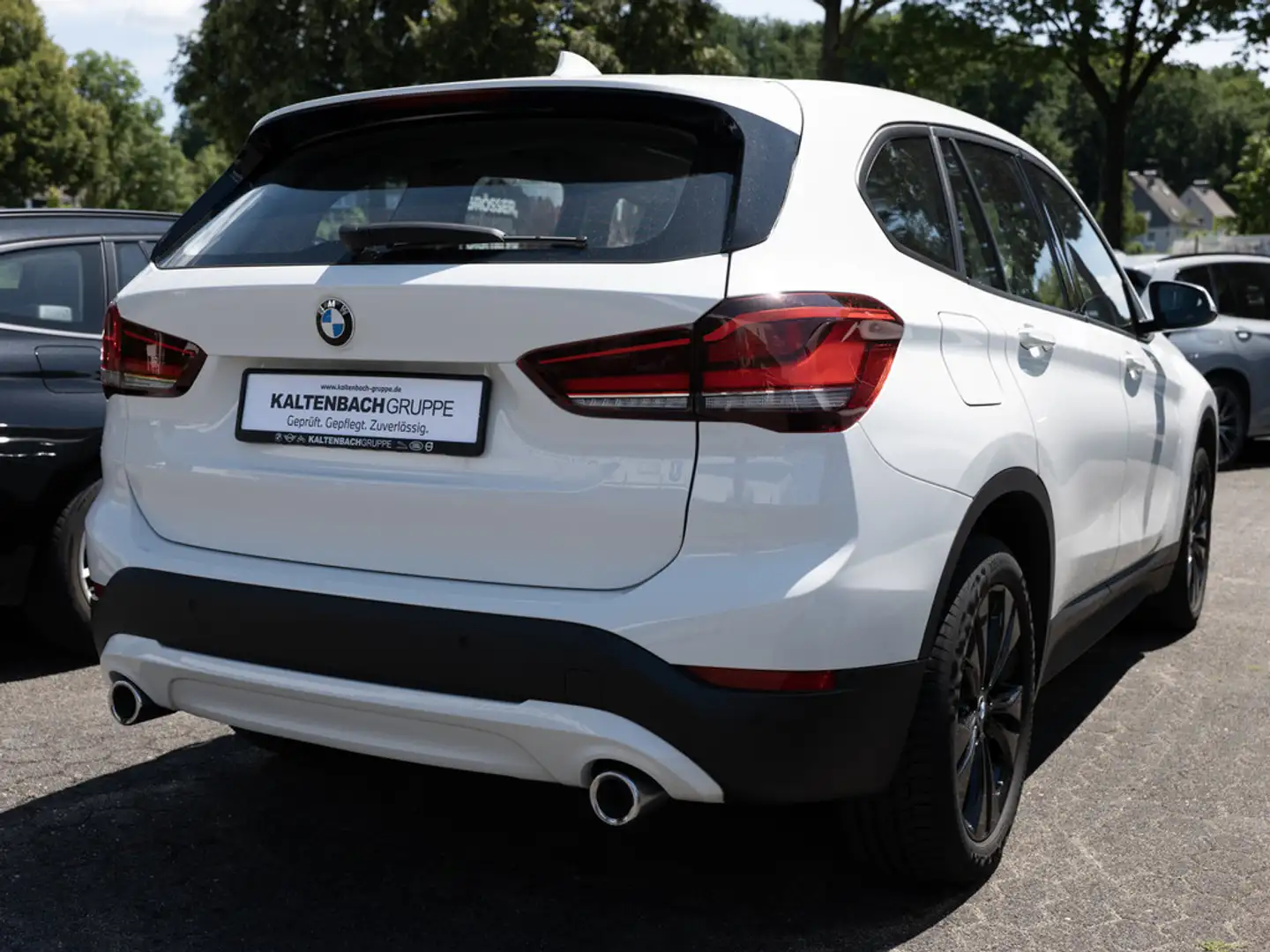 BMW X1 sDrive 18d FACEL. PANO LED NAVI SHZ PDC Blanc - 2